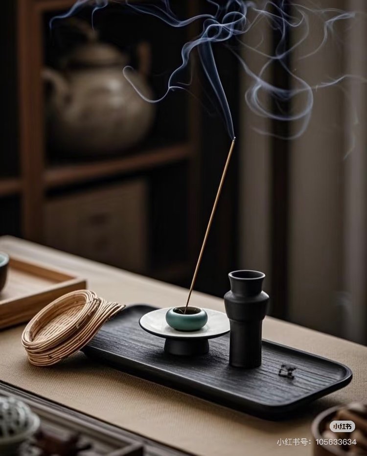Incense has a wide range of applications, mainly used in religious cerem - Lifestyle 6