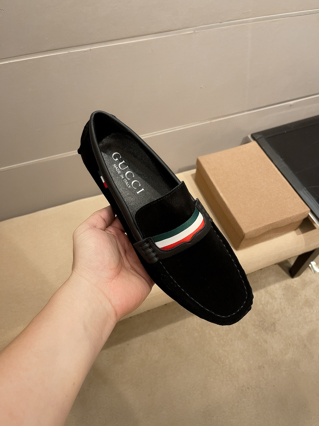 _dwv9six_N5Lqi9QyAf8Em7px-GrYcT6NaRx0Y0A