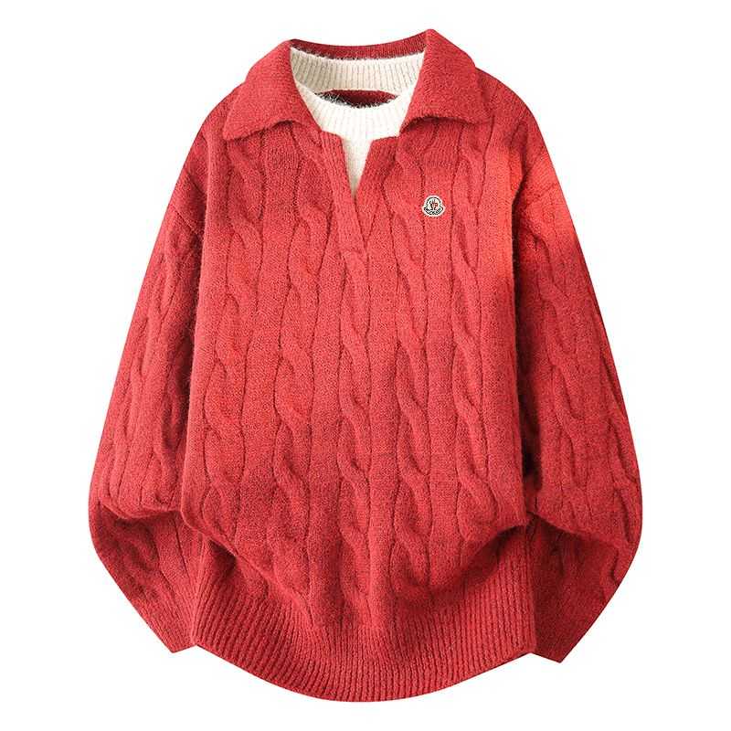 💰185。MONCLER/蒙口秋冬情侣款宽松复古休闲百搭长袖拼接翻领慵懒针织毛衣
采用新型针织面料，健康舒适。翻领拼接设计，开衫设计是功能性很强的一款外套，非常舒适、方便。胸前刺绣小logo，高端定制材质，上身效果非常棒！男女都可以驾驭
颜色：黑  浅灰  深灰  绿  米白  红
尺码：M&mdash;4XL