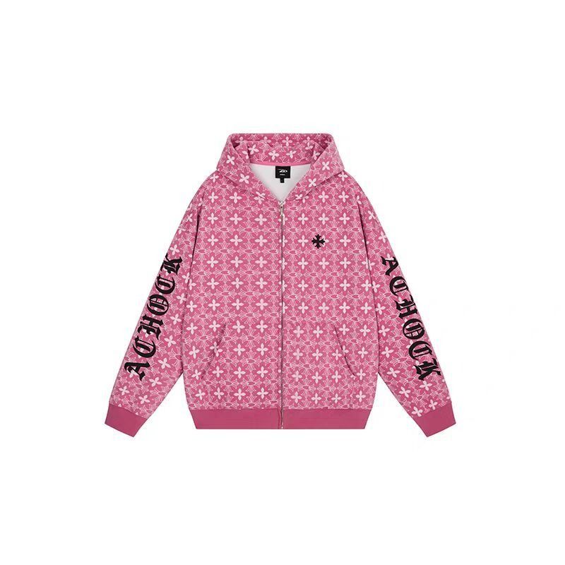 💰220。Chrome Hearts/克罗心海外情侣款户外满印十字架连帽运动外套开衫。
经典高品质情侣加绒加厚连帽开衫，连帽开衫设计是功能性很强的一款外套，胸前刺绣十字架  logo，高端定制材质，通体纯色设计简约不简单，上身效果非常棒！男女都可以驾驭
颜色：玫红
尺码：M&mdash;2XL