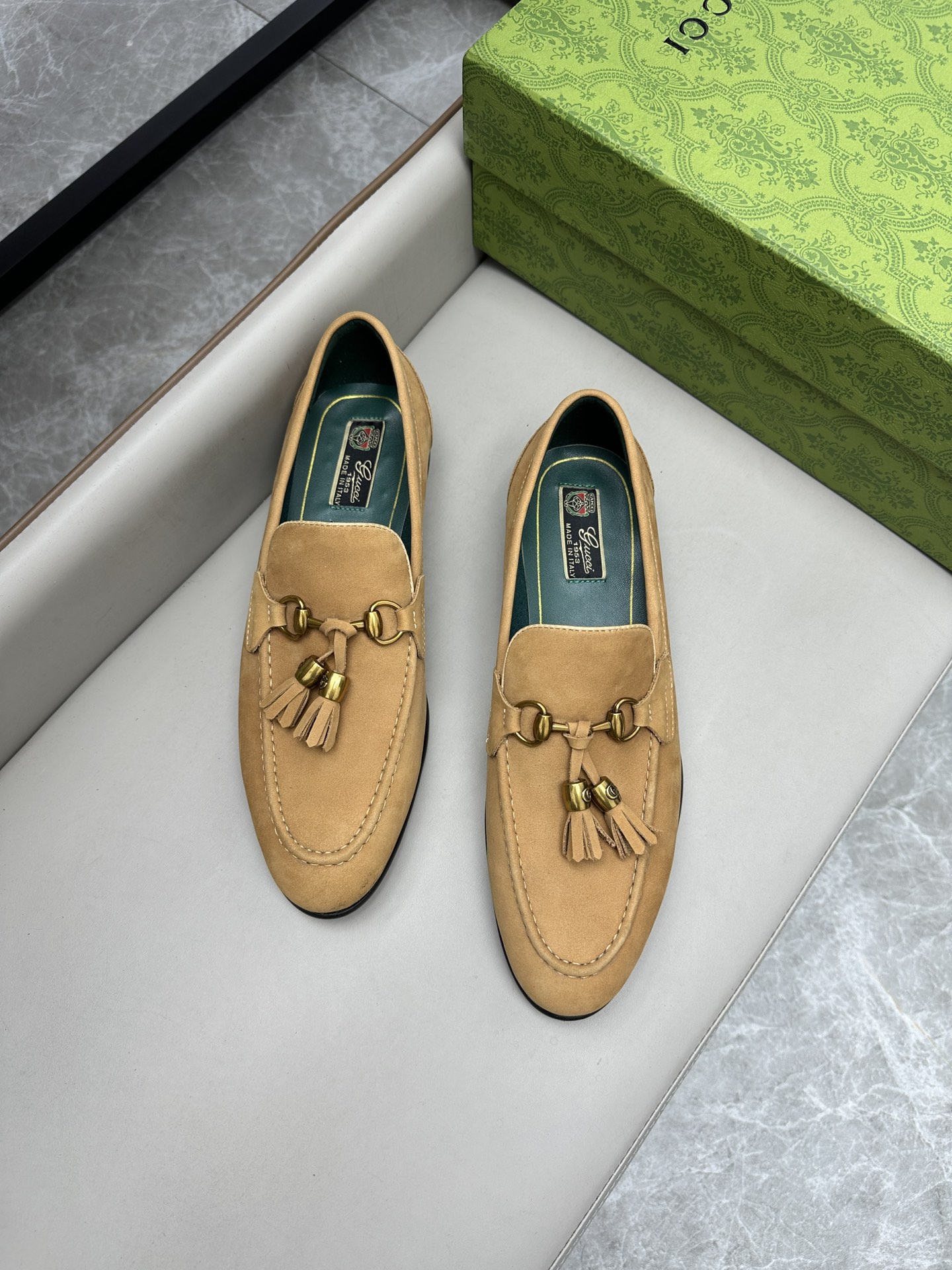 Gucci 古驰古奇 スタイリッシュな皮靴 - インポートデニム使用