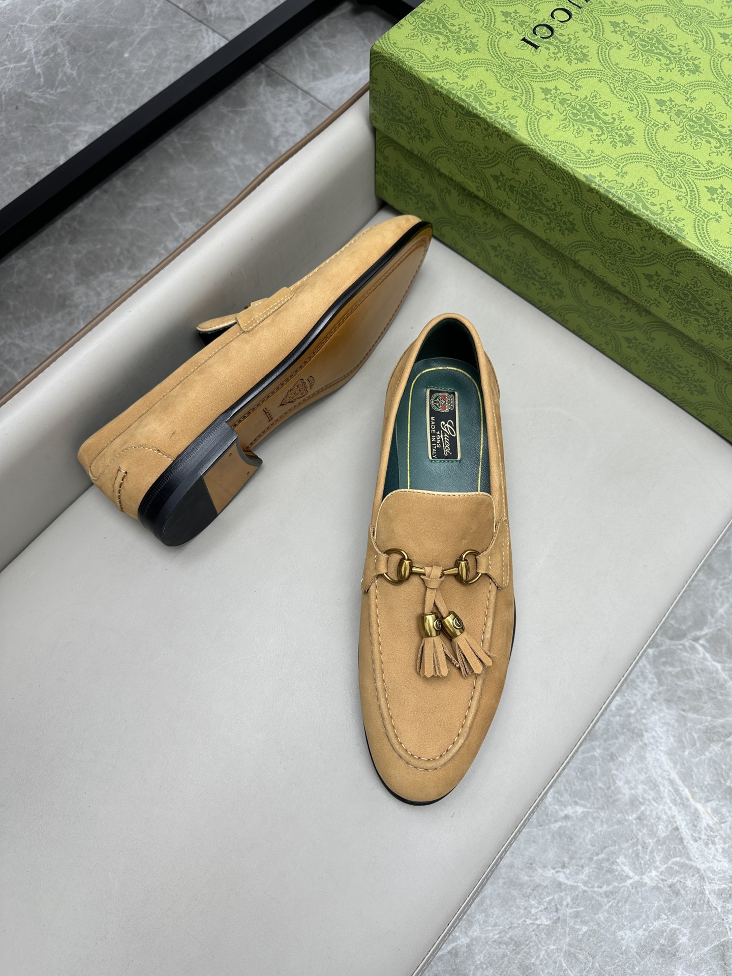 Gucci 古驰古奇 スタイリッシュな皮靴 - インポートデニム使用