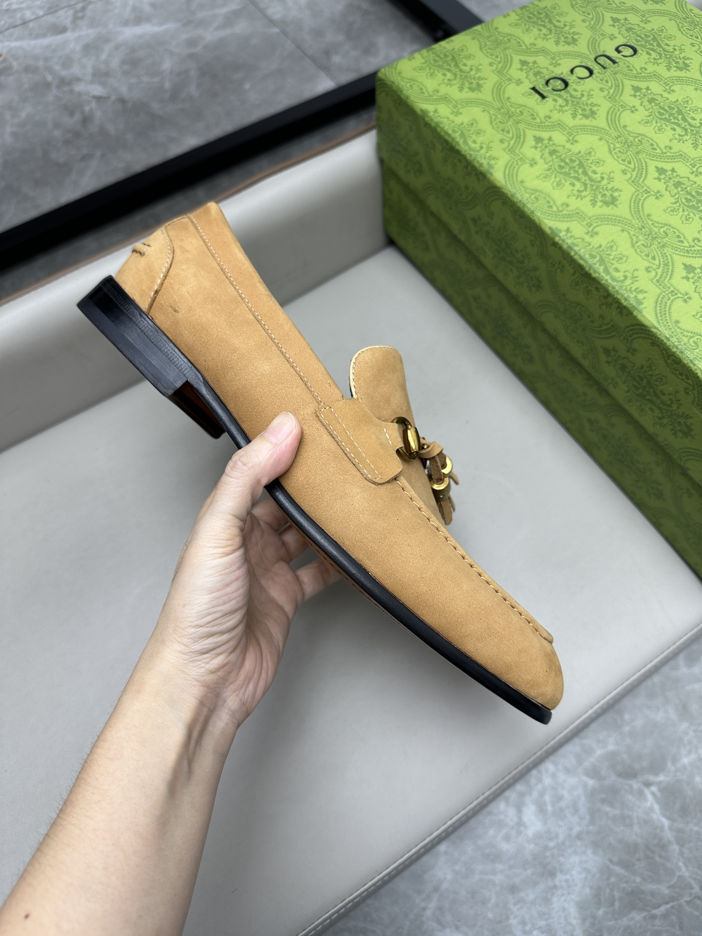 Gucci 古驰古奇 スタイリッシュな皮靴 - インポートデニム使用