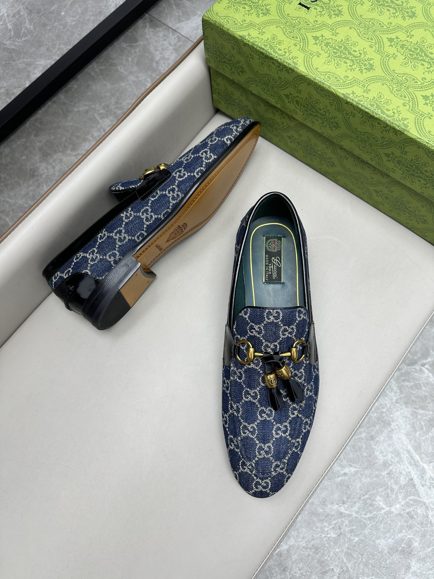 Gucci 古驰古奇 新型皮鞋 - インポート牛仔布と真皮底のスタイリッシュデザイン