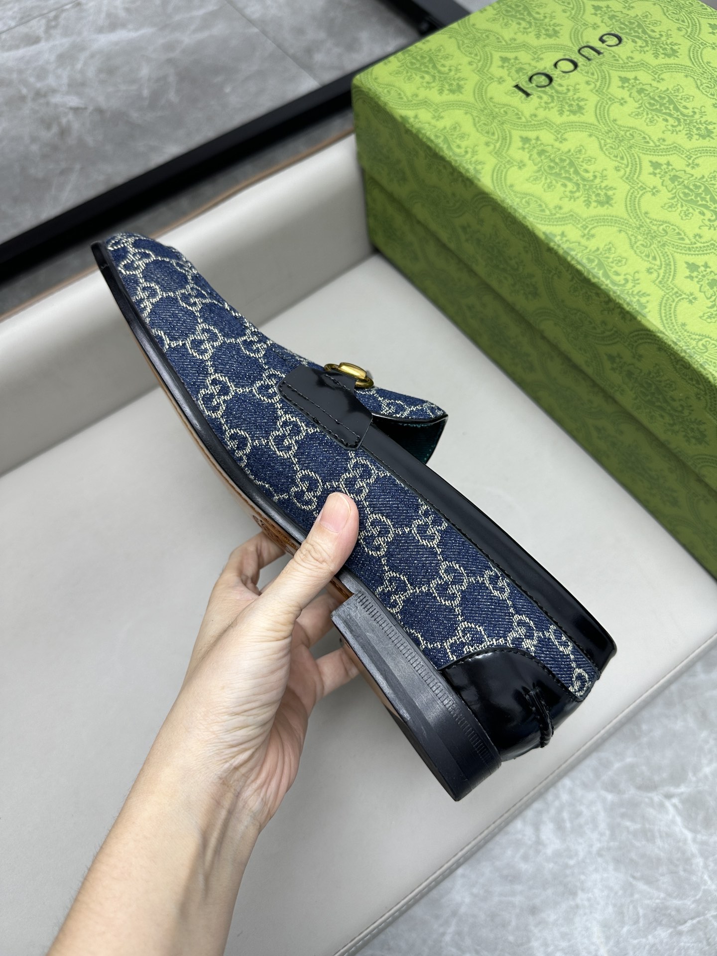 Gucci 古驰古奇 新型皮鞋 - インポート牛仔布と真皮底のスタイリッシュデザイン