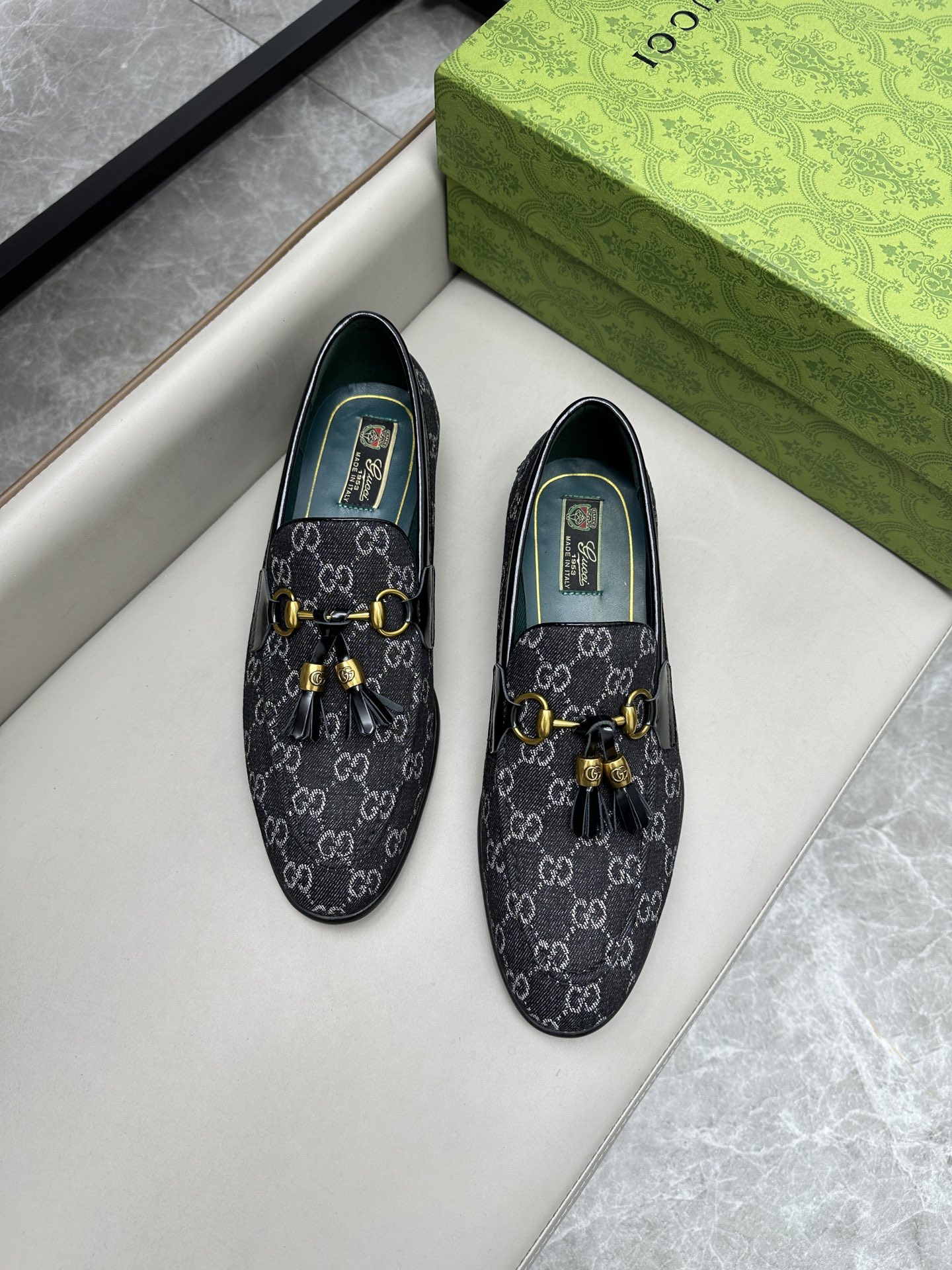 Gucci 古驰古奇 2024新款皮鞋 - スタイリッシュなデザインと快適さ