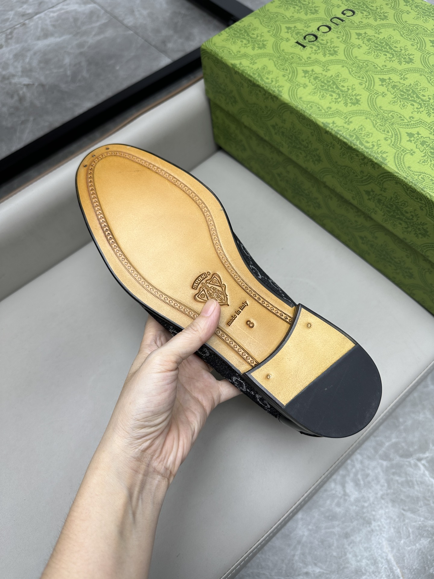 Gucci 古驰古奇 2024新款皮鞋 - スタイリッシュなデザインと快適さ