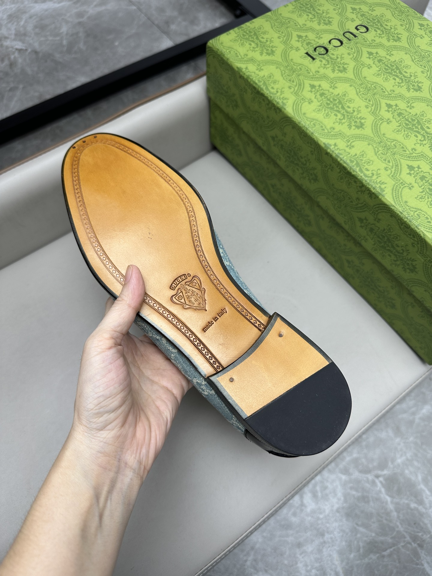 Gucci 古驰古奇 2024新款皮鞋 - スタイリッシュで快適なデザイン