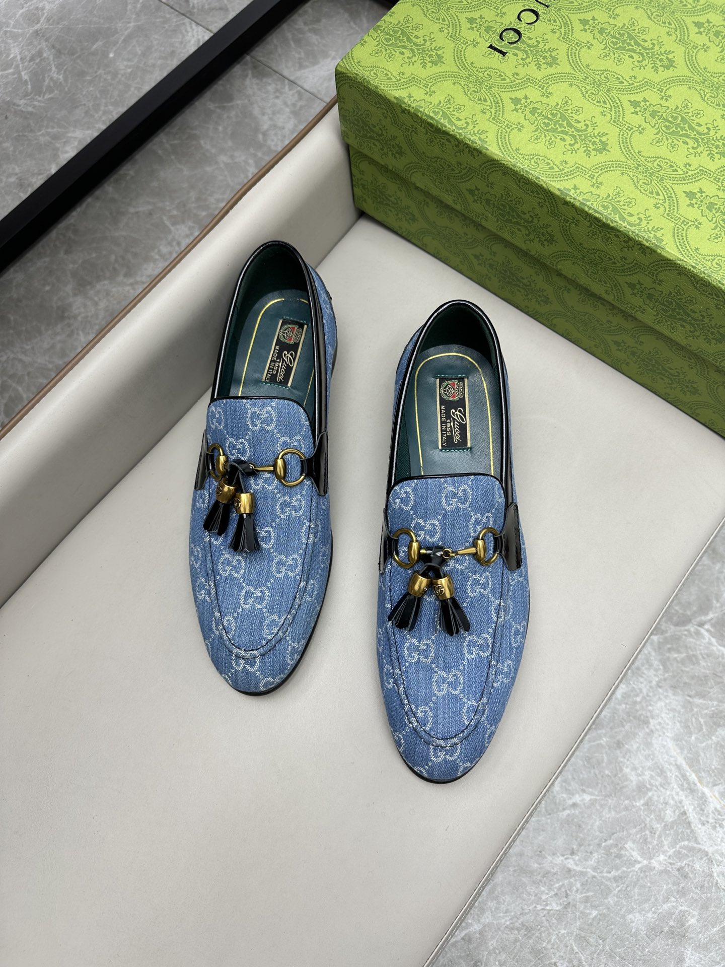 Gucci 古驰古奇のスタイリッシュな牛革ソール皮靴