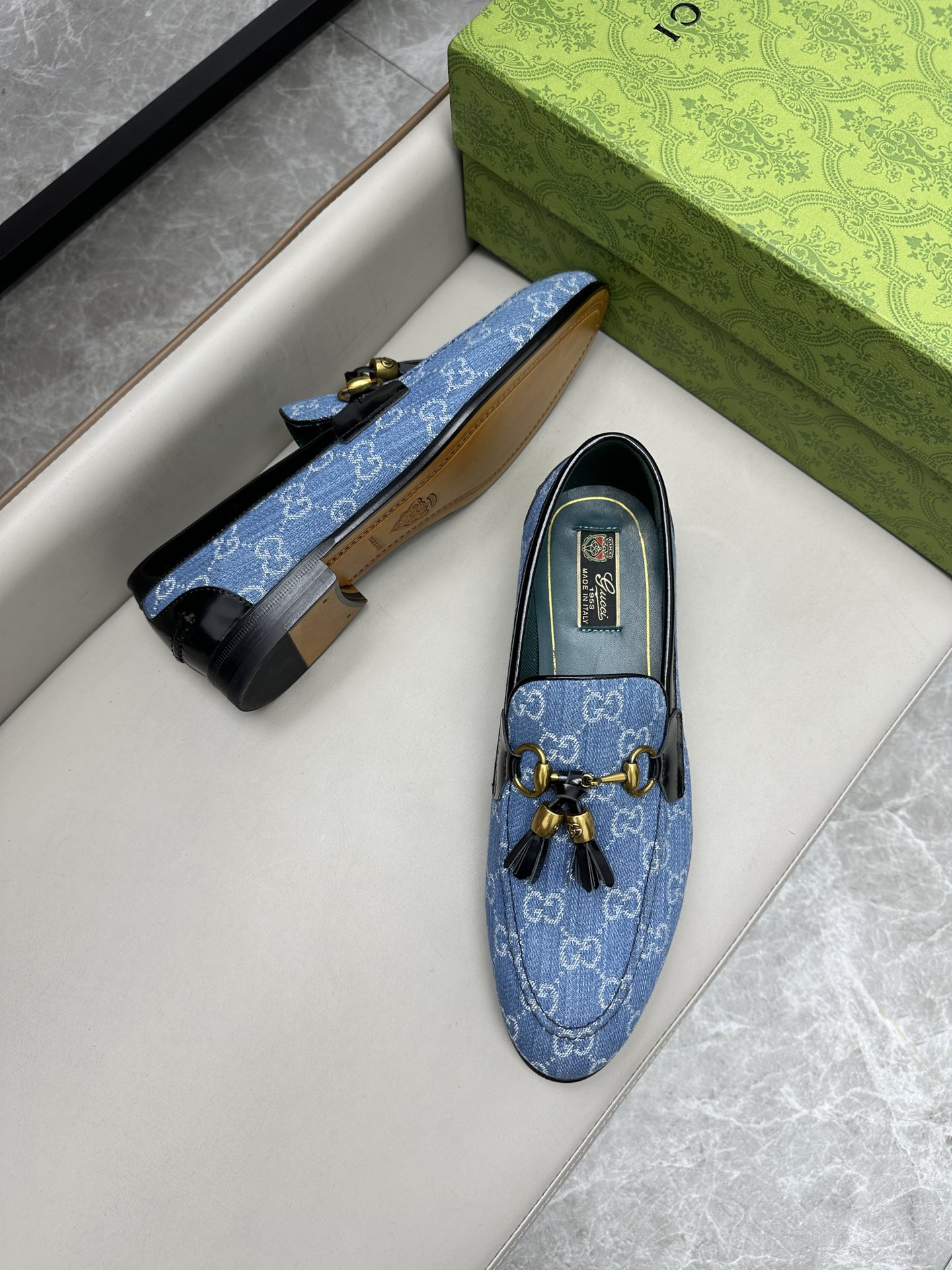 Gucci 古驰古奇のスタイリッシュな牛革ソール皮靴