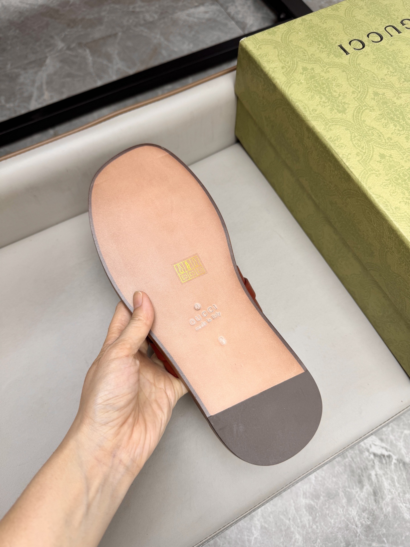 Gucci Leather Slides with Interlocking G - Stylish and Comfortable Sandals 9 i1742736158560 8198 0 8
