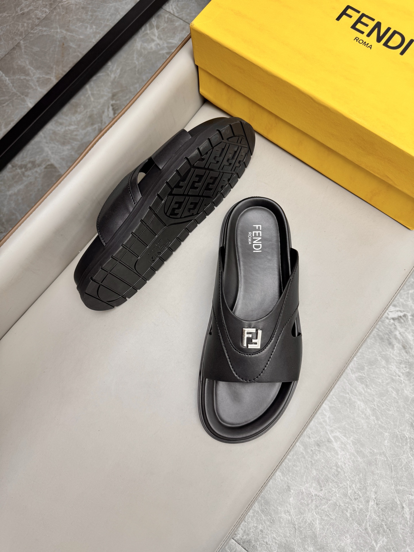 Fendi Roma Leather Slides, Designer Sandals for Men, Black, Size 38-45 3 i1743073330933 839 0 2