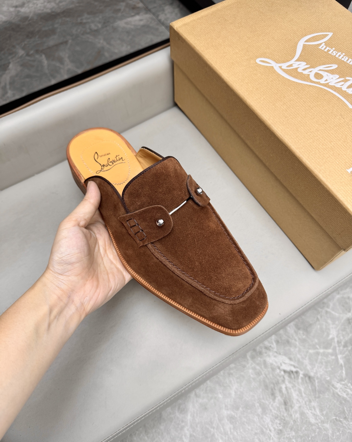 Christian Louboutin Men's Brown Suede Leather Summer Mules Slides Shoes 8 i1744292916890 3911 0 6