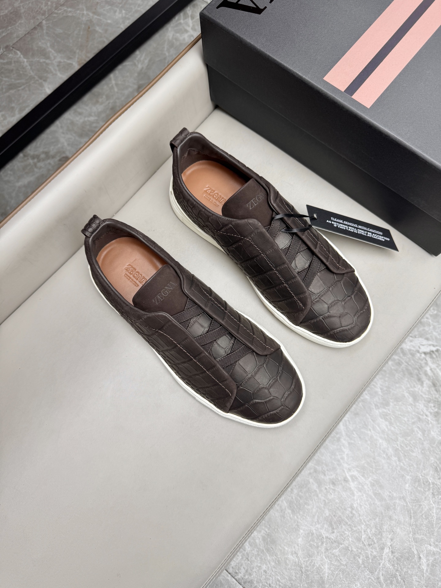 Ermenegildo Zegna Triple Stitch Brown Leather Low-Top Sneakers 2 i1748180685466 3589 0 0