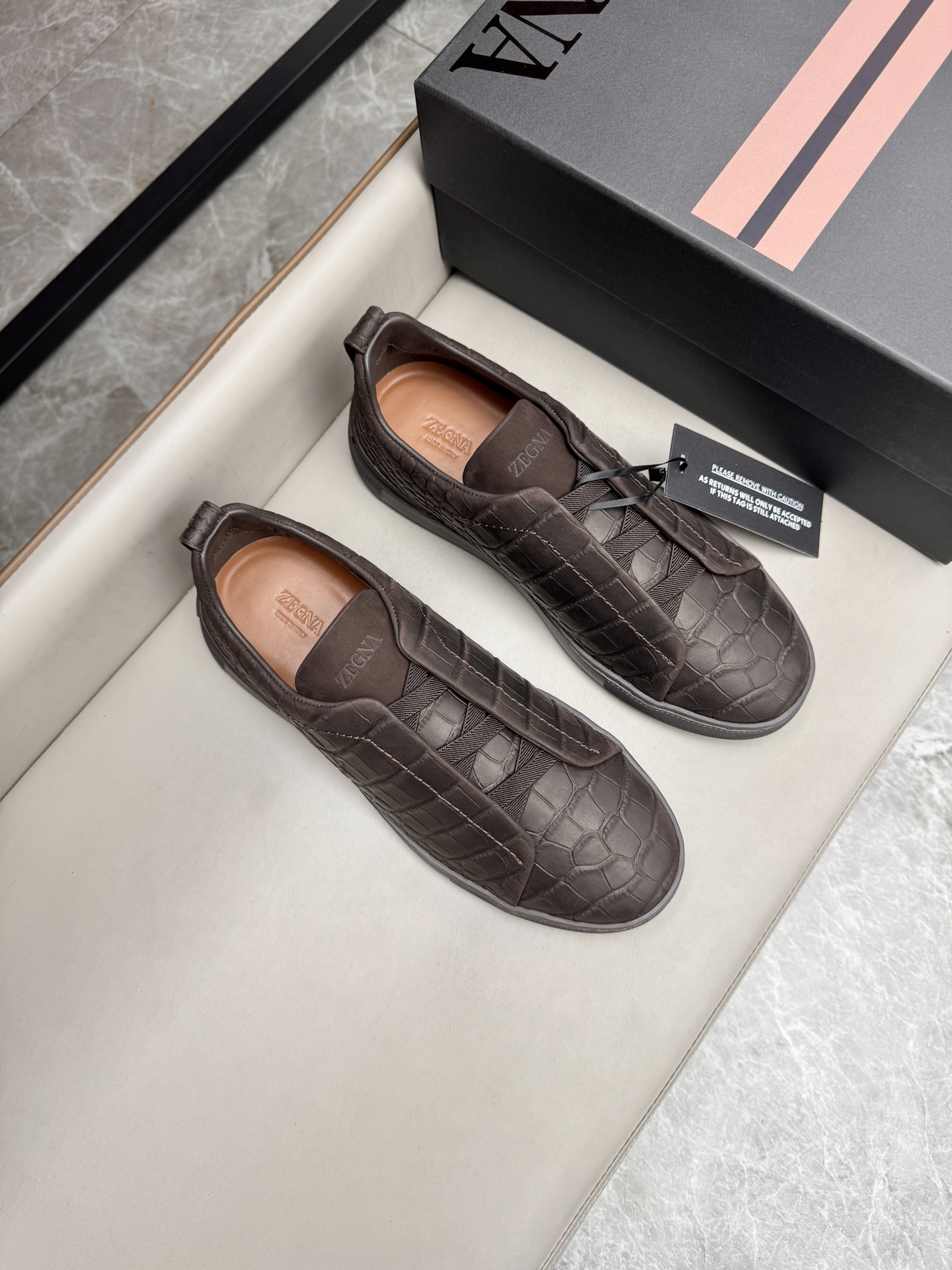 Ermenegildo Zegna Triple Stitch Leather Sneakers - Lightweight & Stylish 1 i1748180778279 1758 0 0