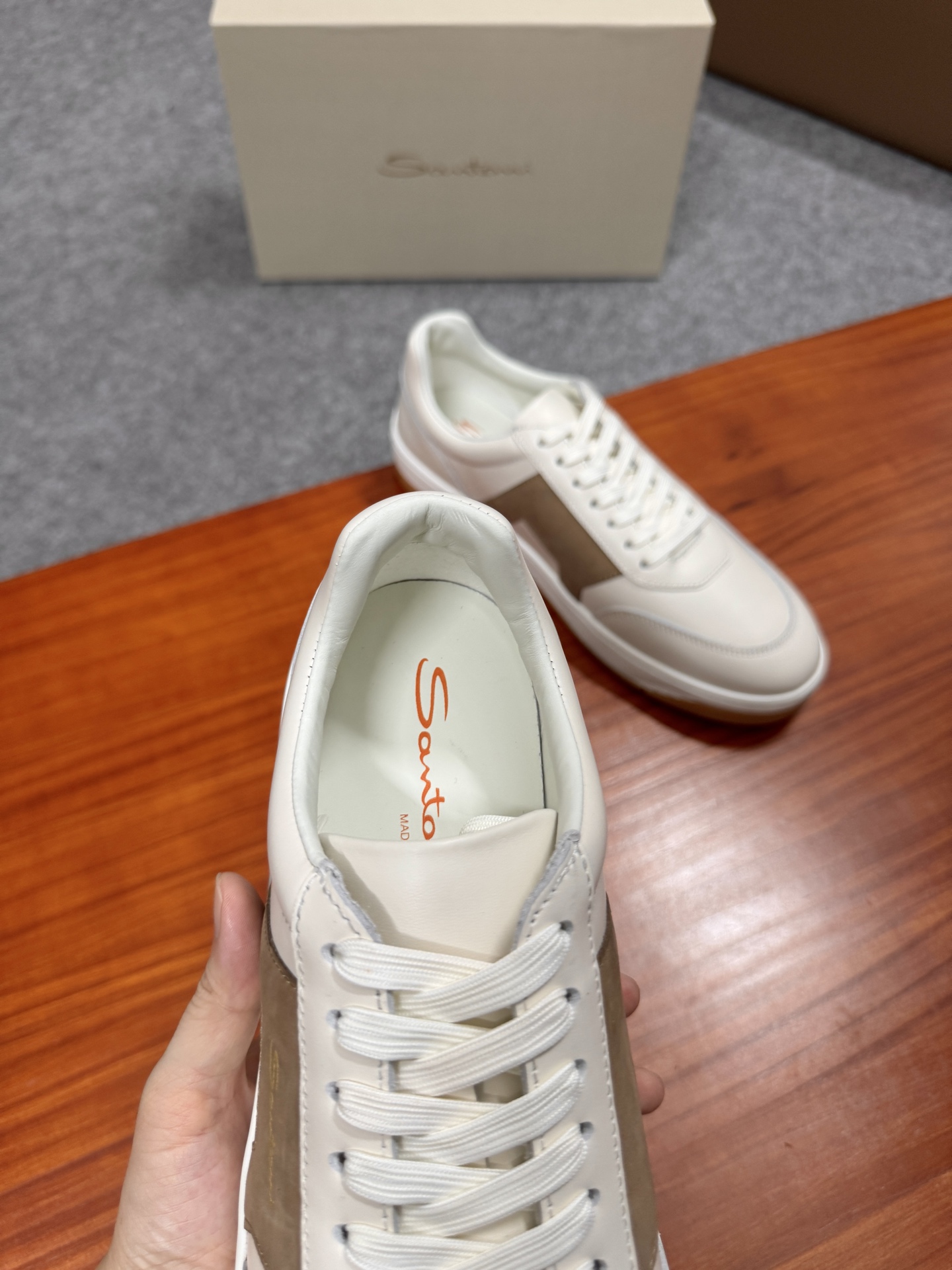 Santoni Men's Handmade Leather Sneakers - Italian Comfort & Style 9 i1755169007437 2662 0 8