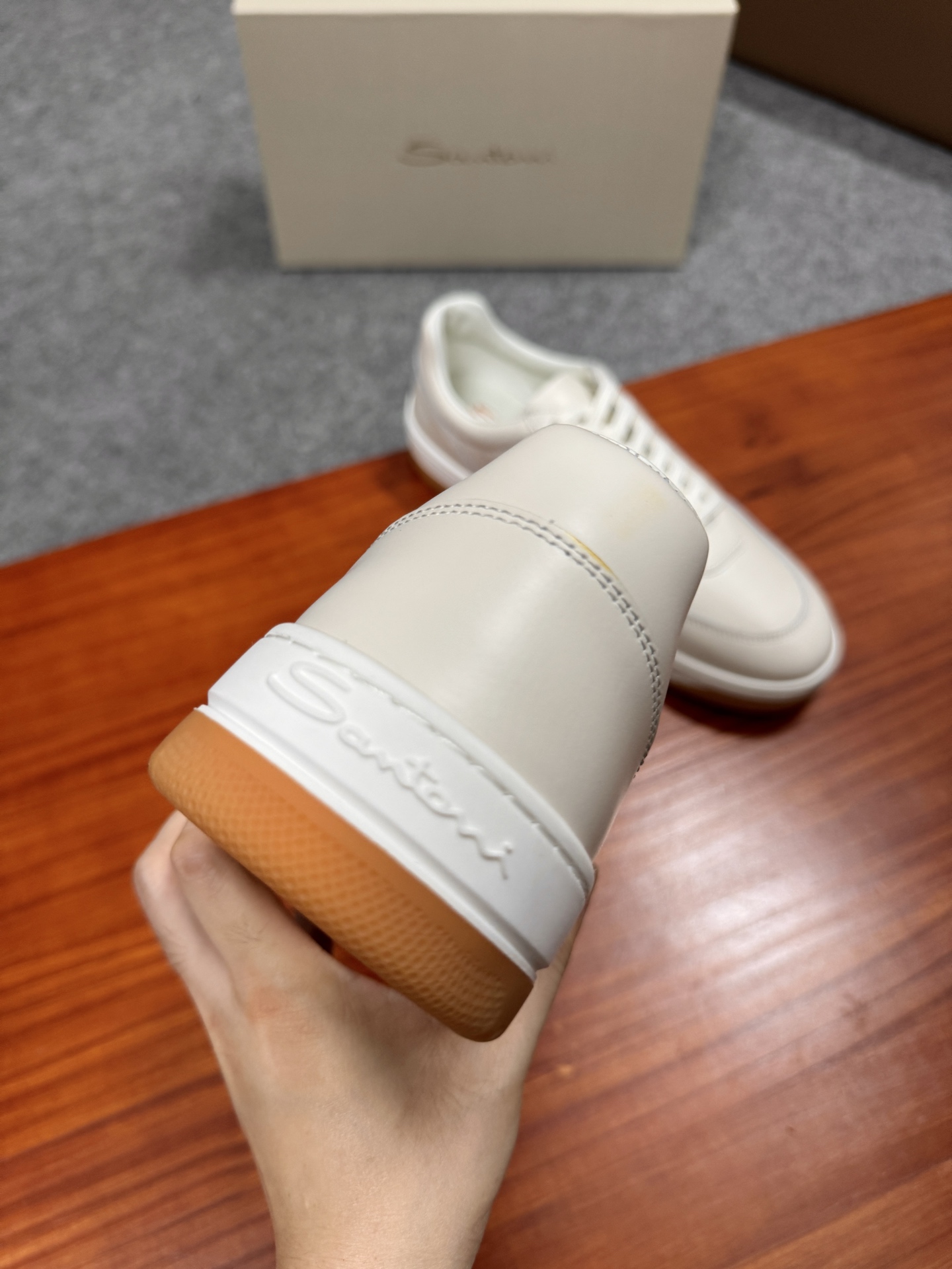 Santoni Men's Handmade Leather Sneakers - Italian Comfort & Style 8 i1755169007437 8101 0 7