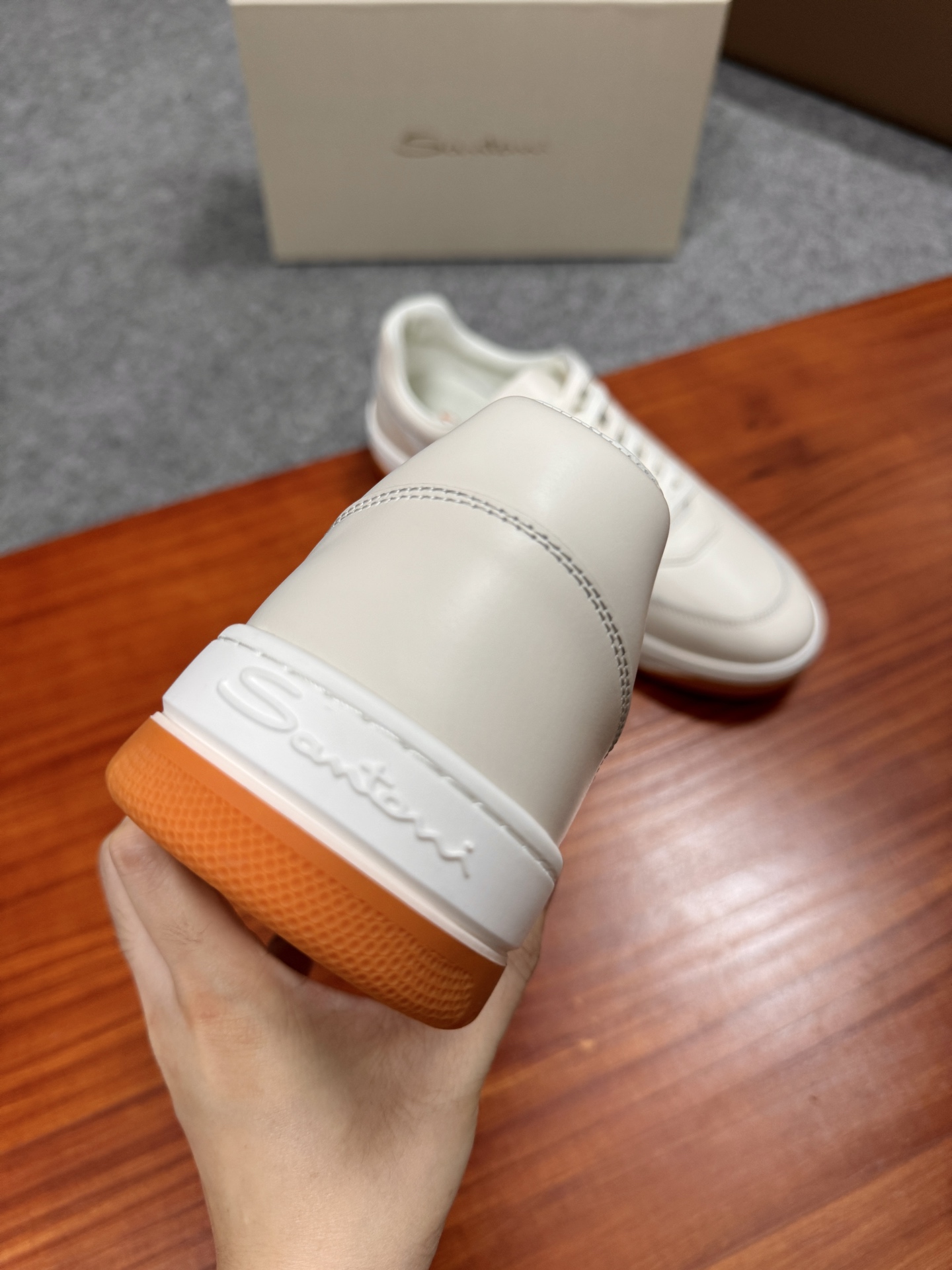 Santoni Men's White Leather Sneakers - Handcrafted Italian Style & Comfort 9 i1755169035795 2298 0 7
