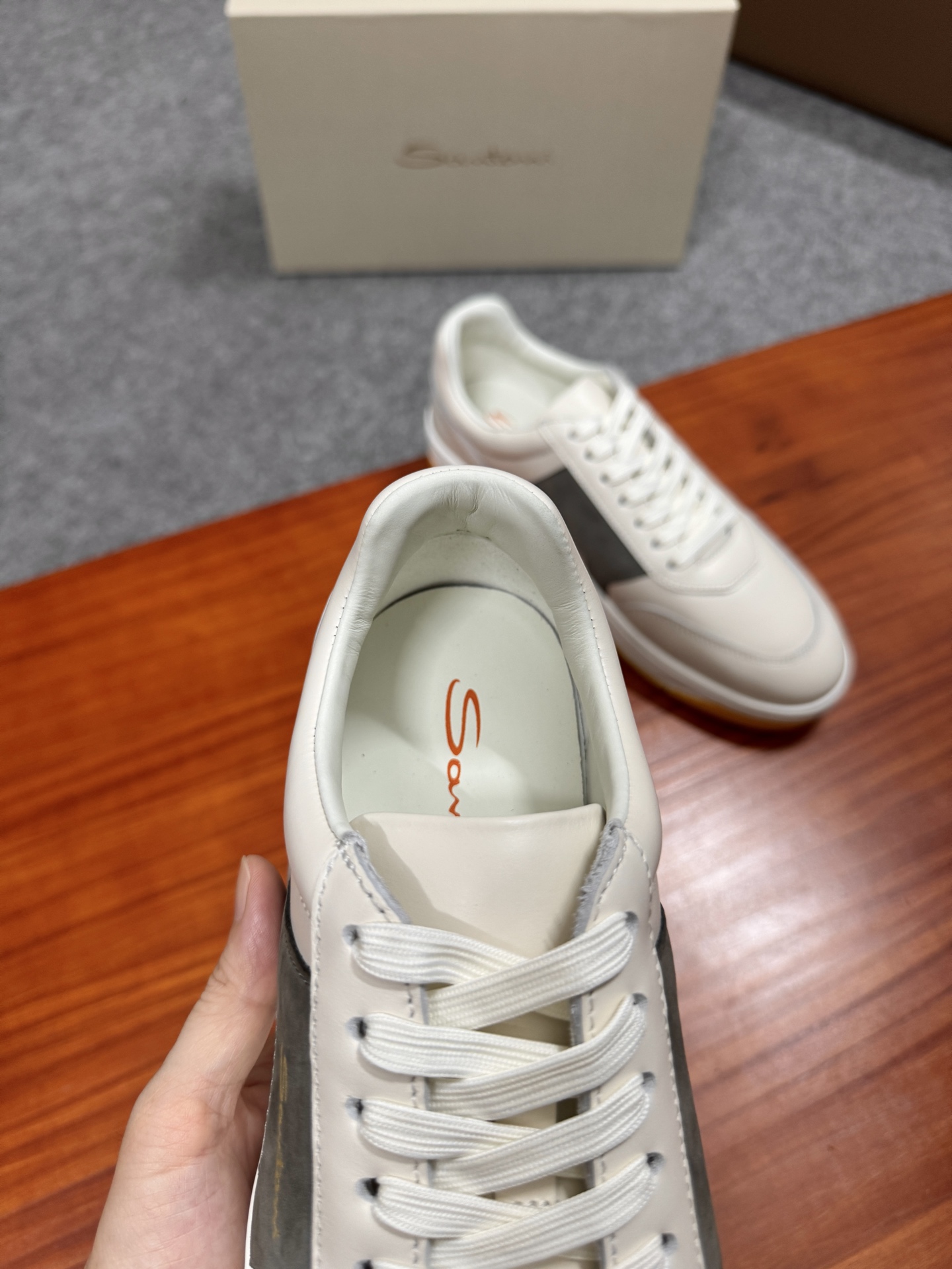 Santoni Men's White Leather Lace-Up Sneakers - Handmade Italian Craftsmanship 10 i1755169080984 9018 0 8