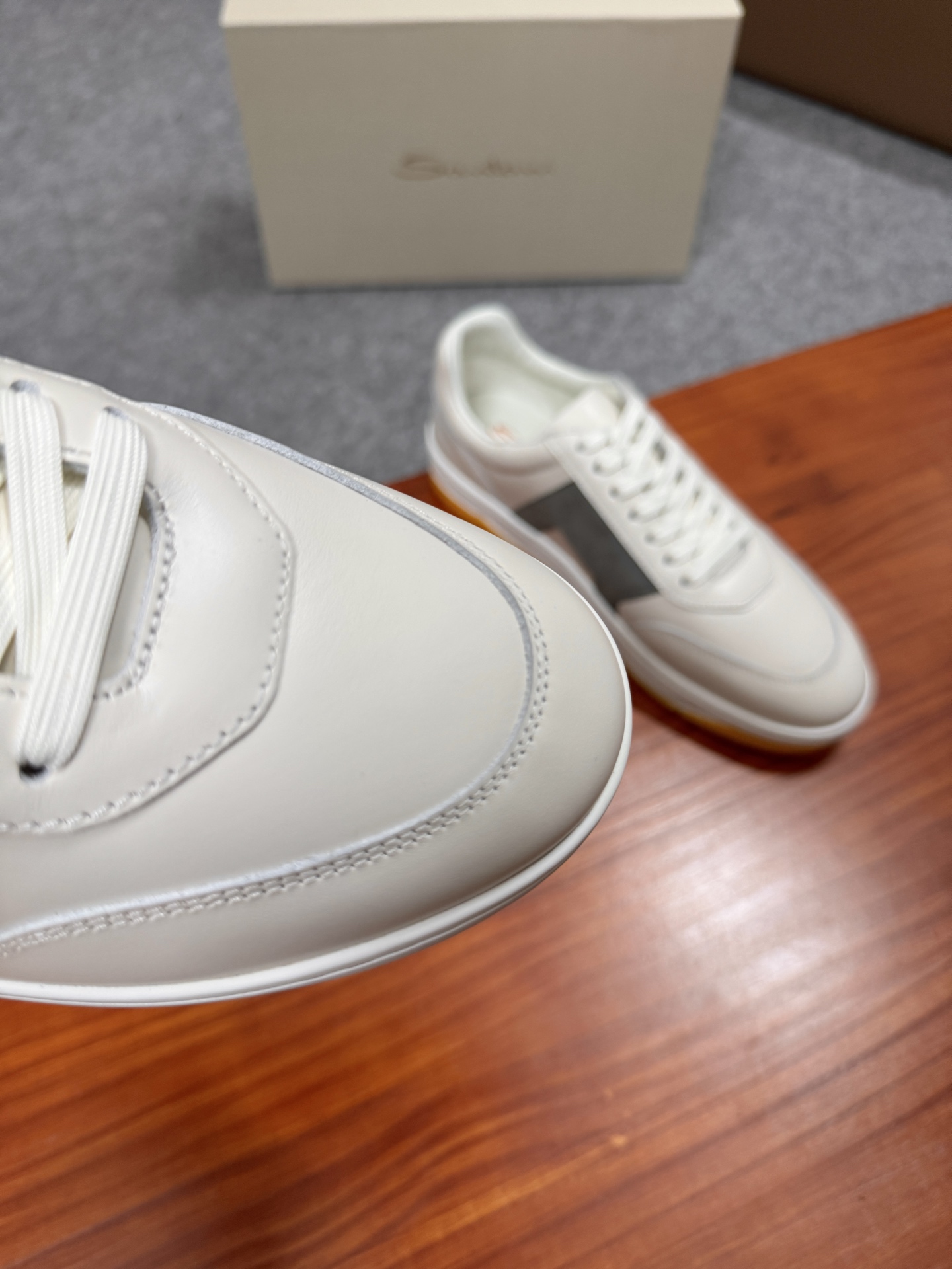 Santoni Men's White Leather Lace-Up Sneakers - Handmade Italian Craftsmanship 8 i1755169081108 6512 0 6