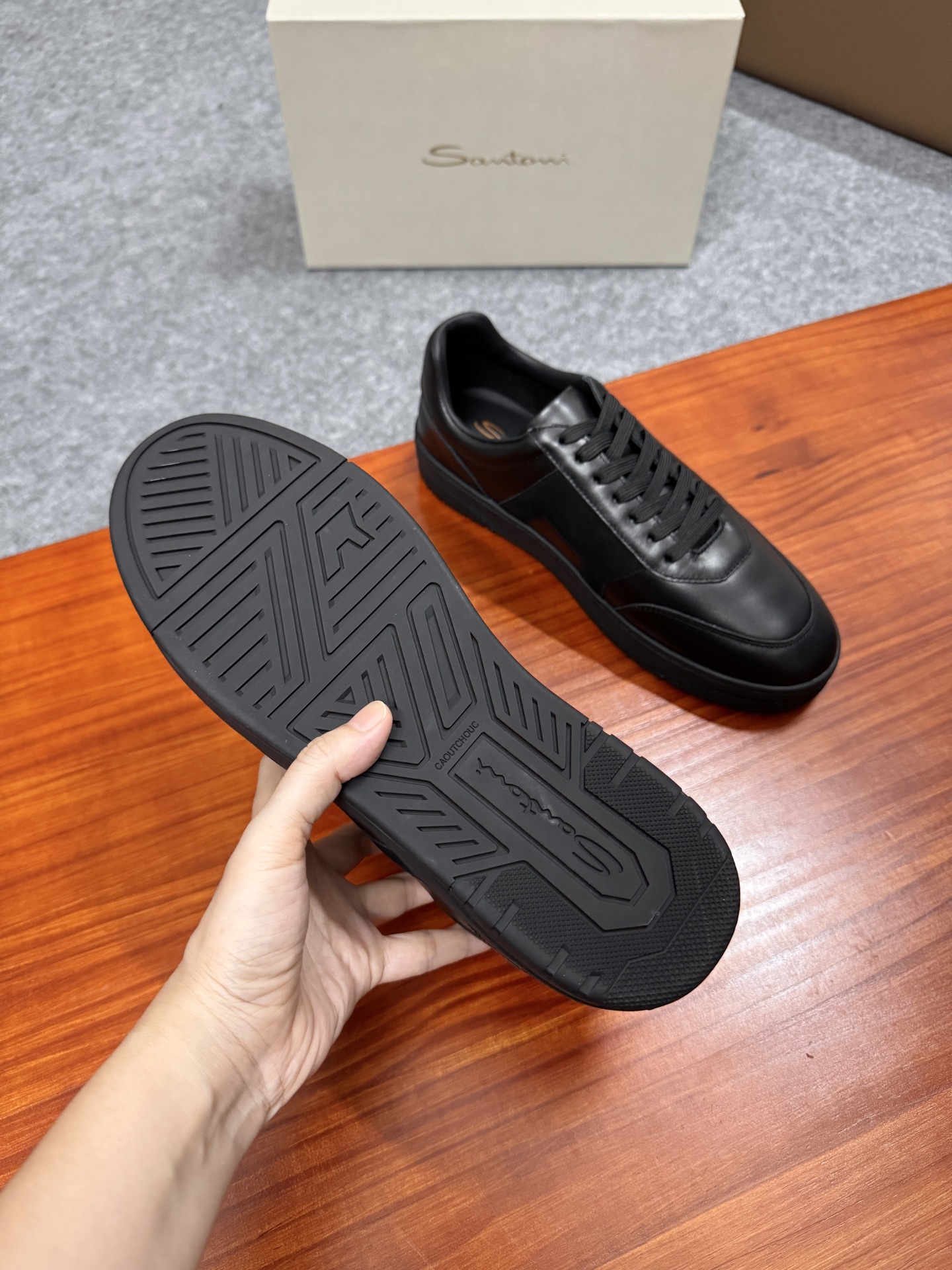 Santoni Men's Black Leather Lace-Up Sneakers Casual Shoes Classic Style 6 i1755169103984 9730 0 5