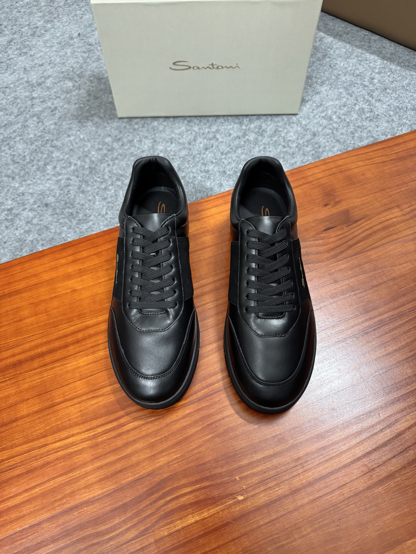 Santoni Men's Black Leather Lace-Up Sneakers Casual Shoes Classic Style 1 i1755169104009 4258 0 0