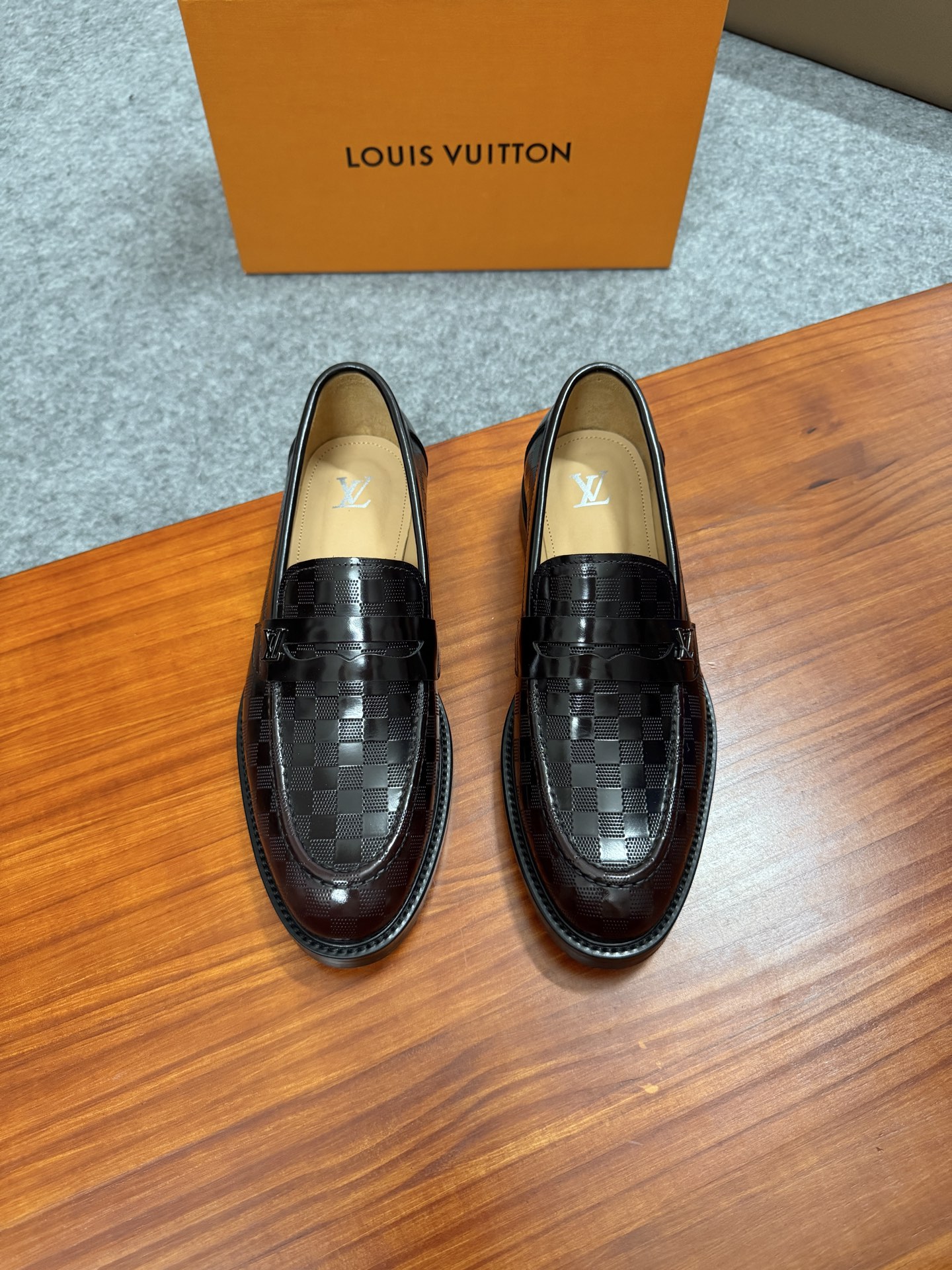 Louis Vuitton Business Loafers in Leather with Damier Pattern, Size 39-44