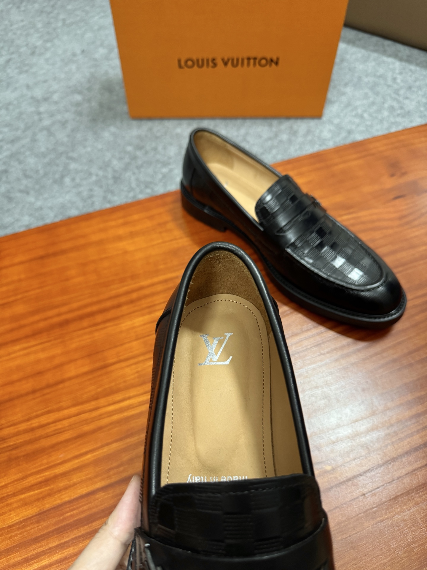 Louis Vuitton Men's Leather Loafers - Business Casual Dress Shoes 10 i1755255326100 5968 0 8