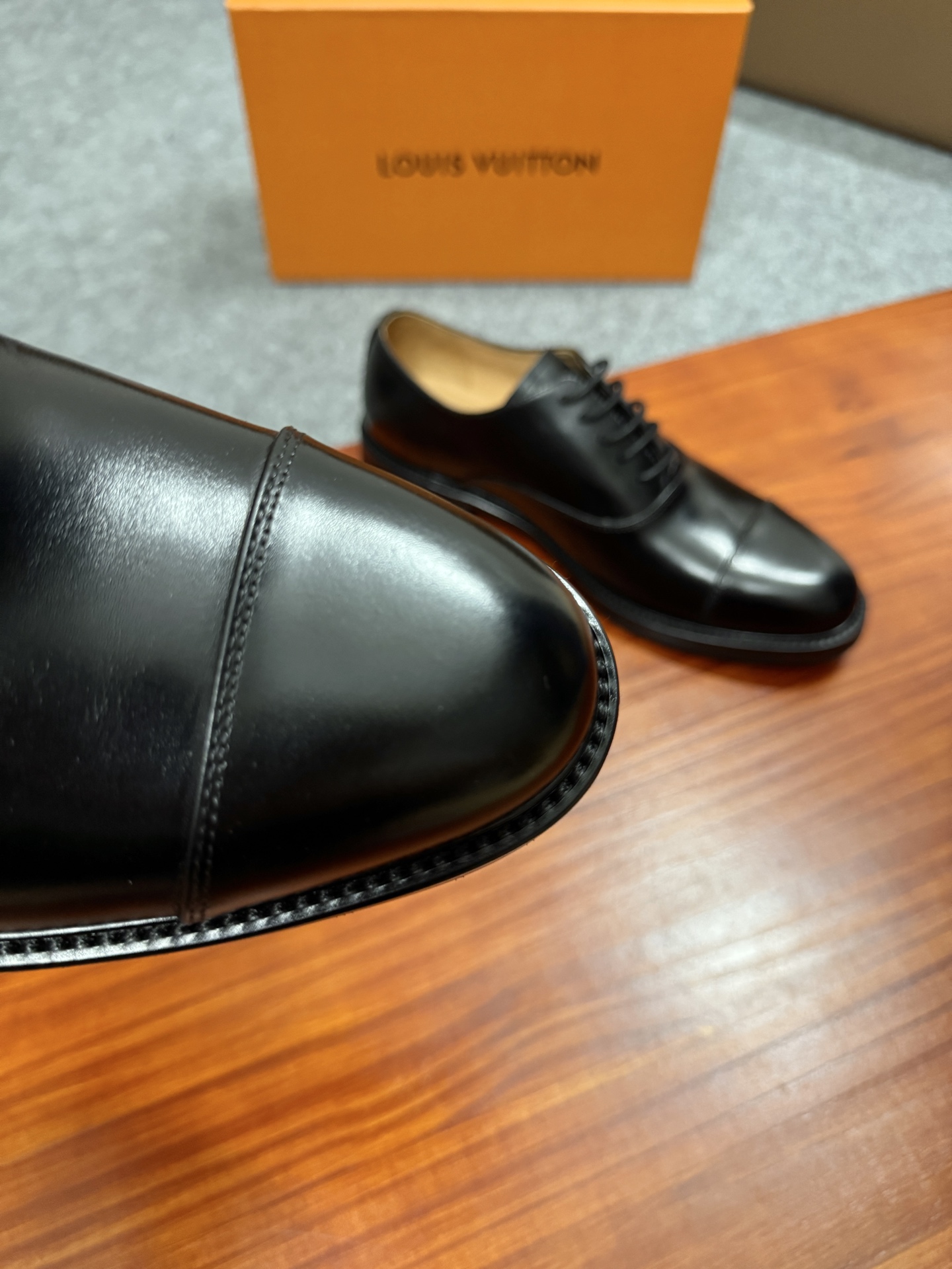 Louis Vuitton Black Leather Business Oxford Shoes for Men,Handcrafted Leather Sole 8 i1755255548621 8873 0 6