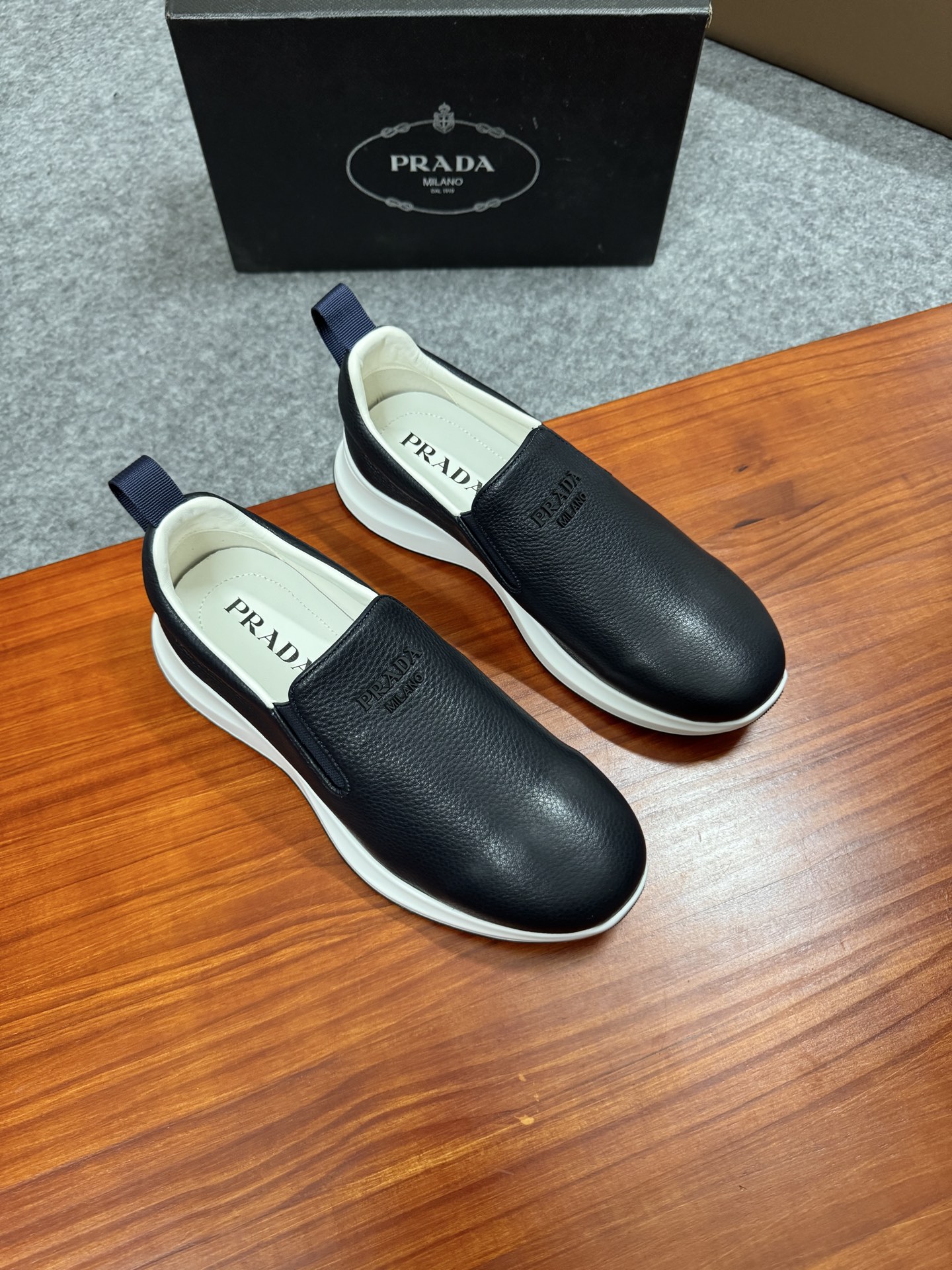 Prada Men's Leather Slip-On Sneakers - Stylish Comfort & Italian Craftsmanship 3 i1755596584683 779 0 1