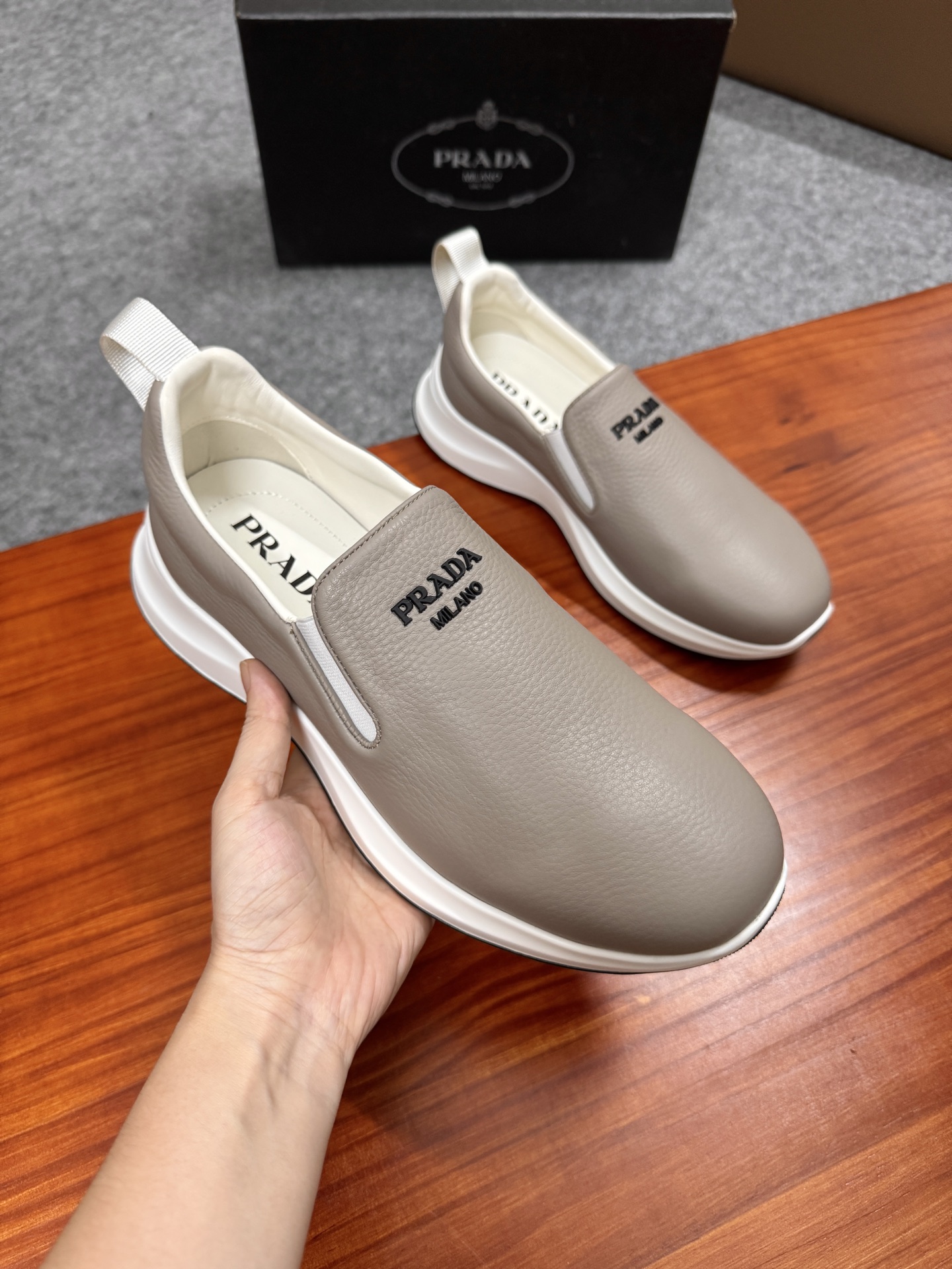 Prada Men's Leather Slip-On Sneakers Casual Shoes - Light Grey 5 i1755596650485 1661 0 4