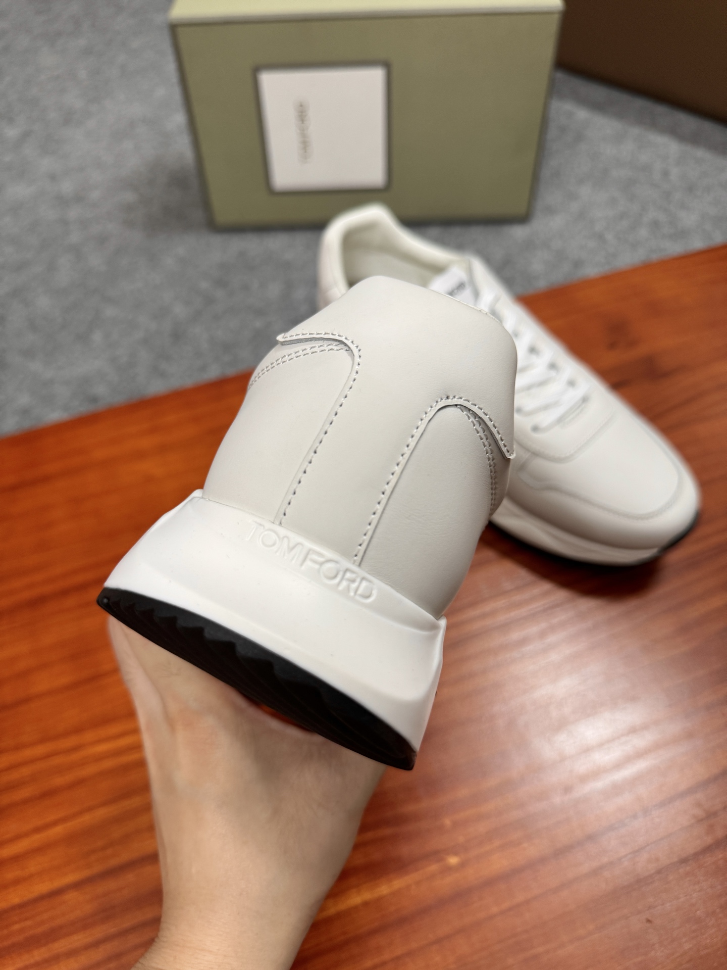 Tom Ford Cambridge Leather Low-Top Sneakers - Lace-Up, Rubber Sole 9 i1756038789936 5435 0 7