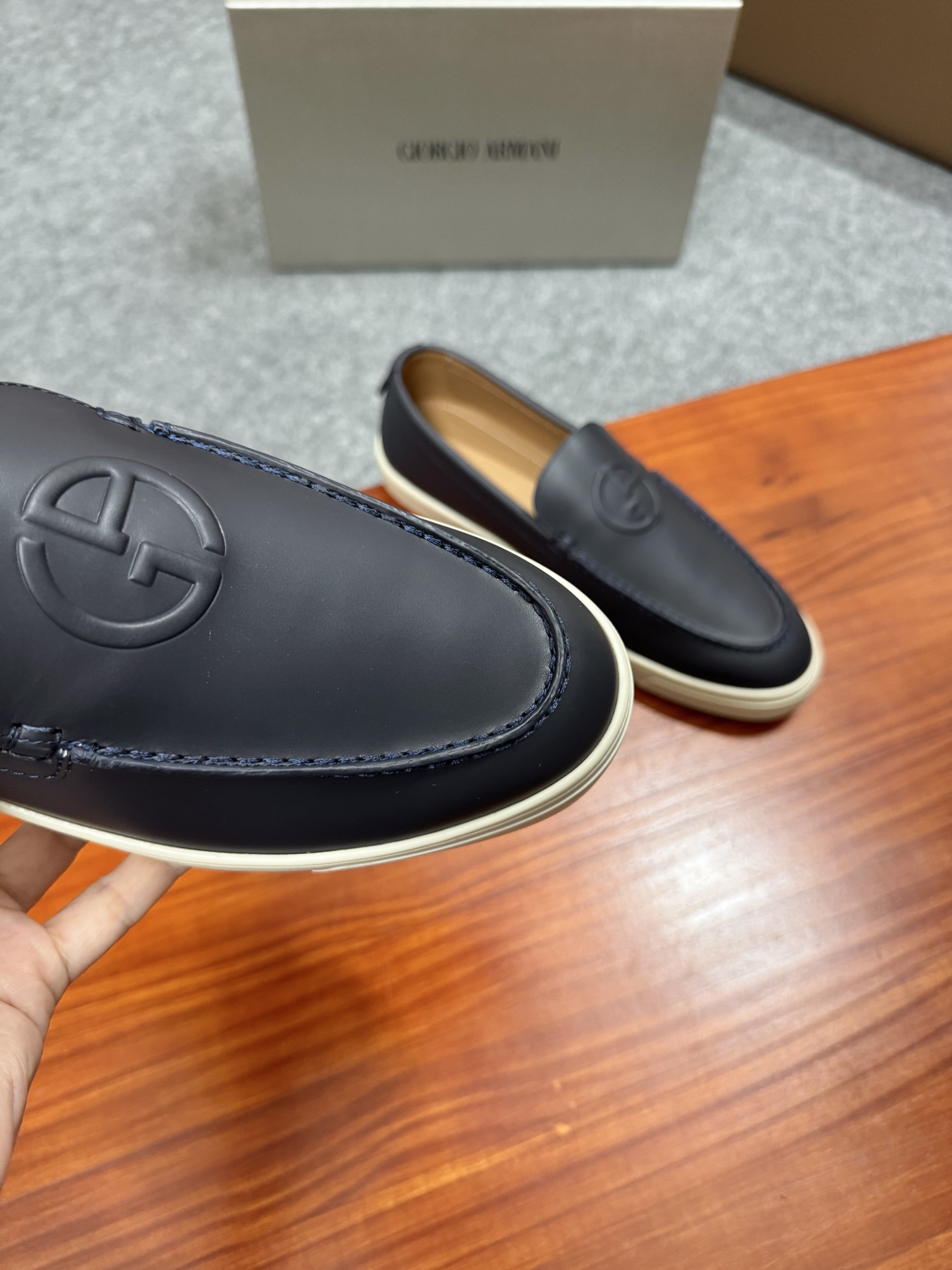 GIORGIO ARMANI Leather Loafers Classic Casual Shoes for Men, Black 7 i1756039499198 5644 0 6