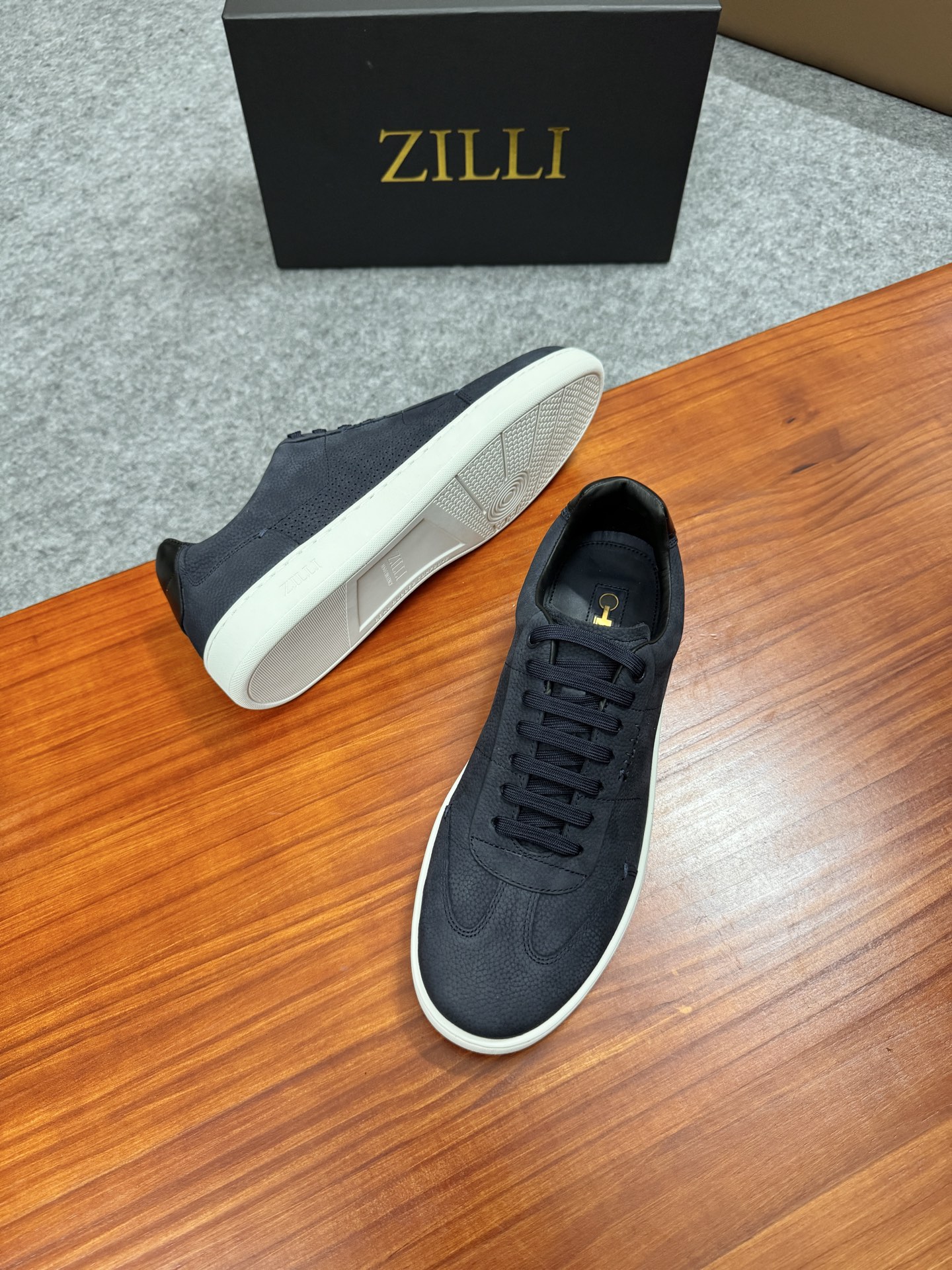 ZILLI Men's Casual Sneakers - Soft Suede Leather, Comfortable & Stylish 3 i1758887014302 4429 0 2