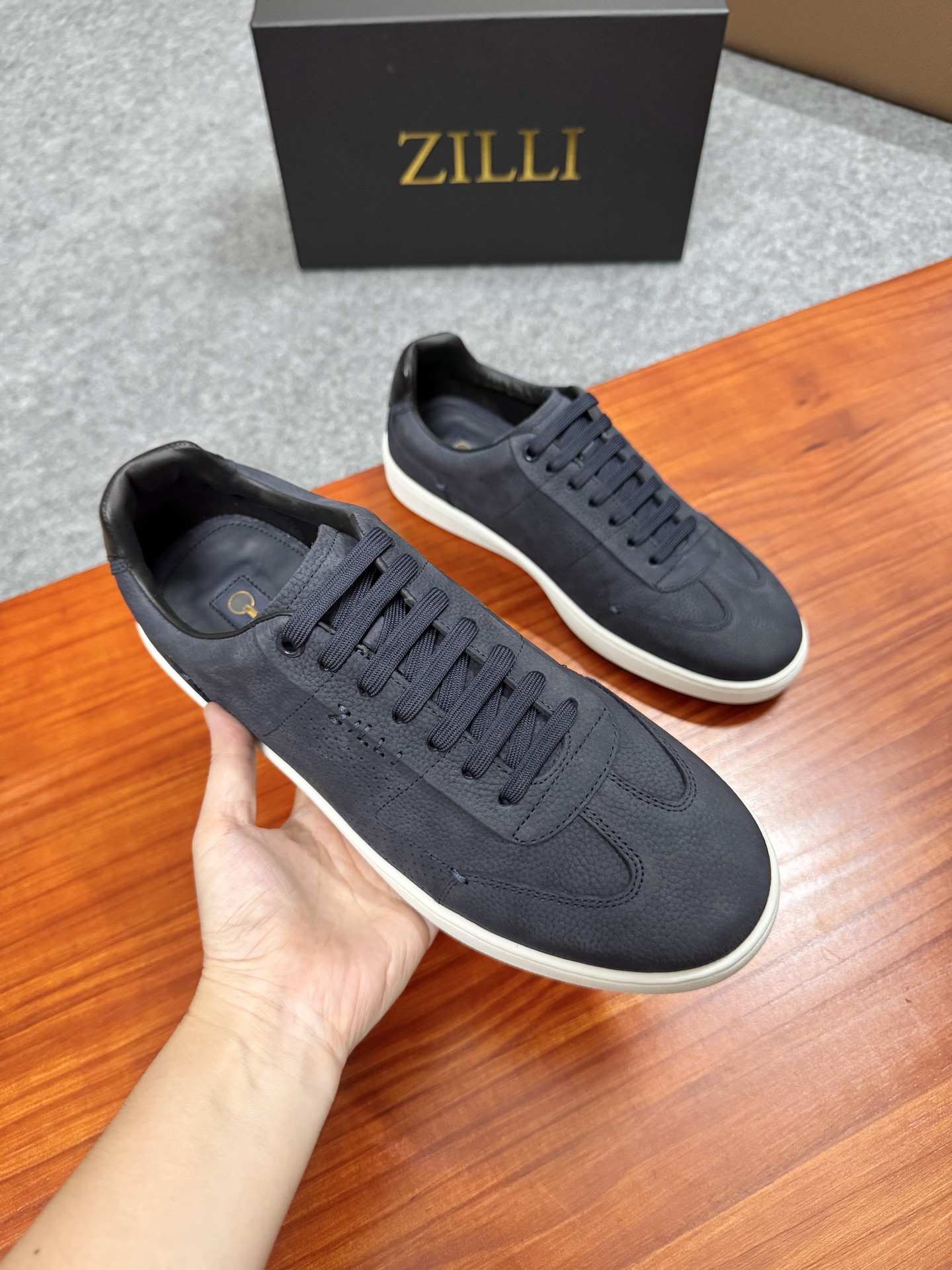 ZILLI Men's Casual Sneakers - Soft Suede Leather, Comfortable & Stylish 5 i1758887016186 9450 0 4