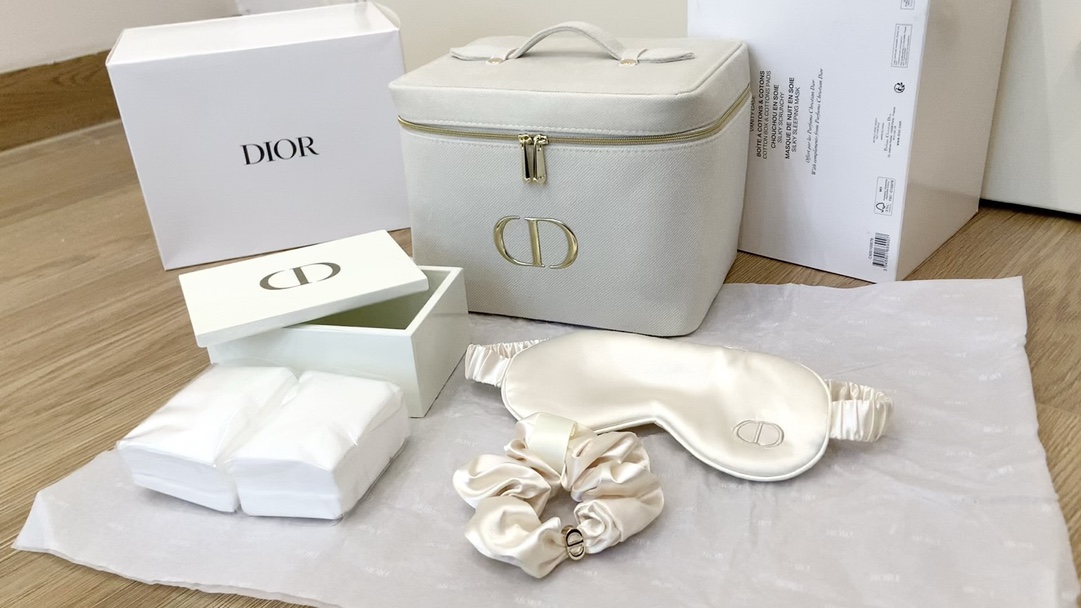 Dior Novelty Accessory - Comprehensive