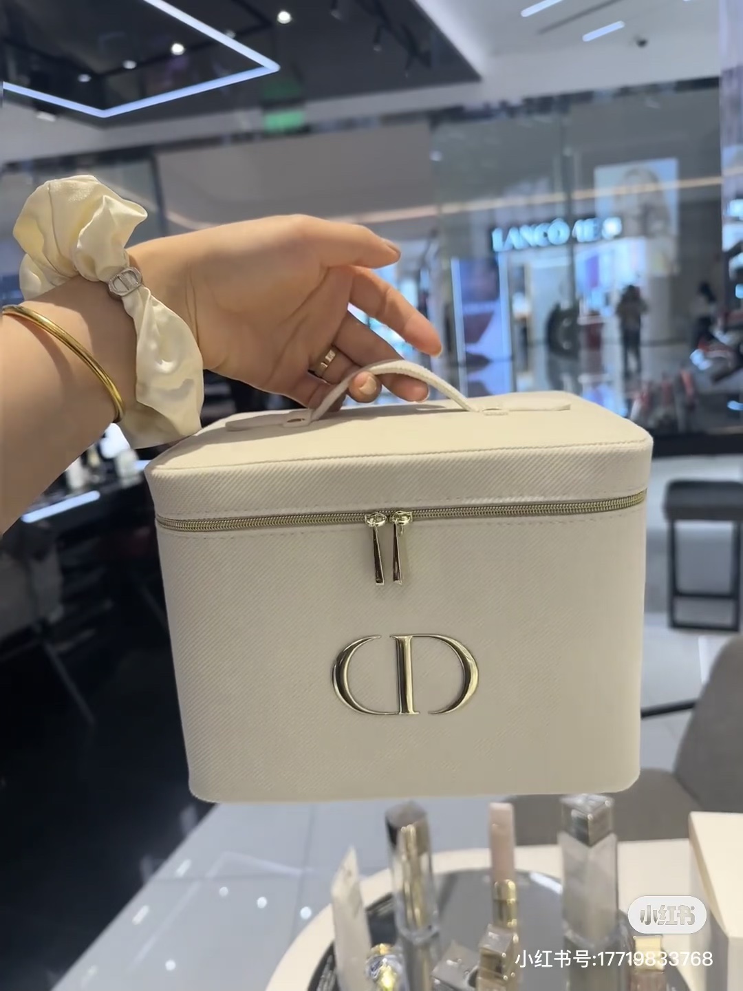 dior这次的赠品真的很绝 5