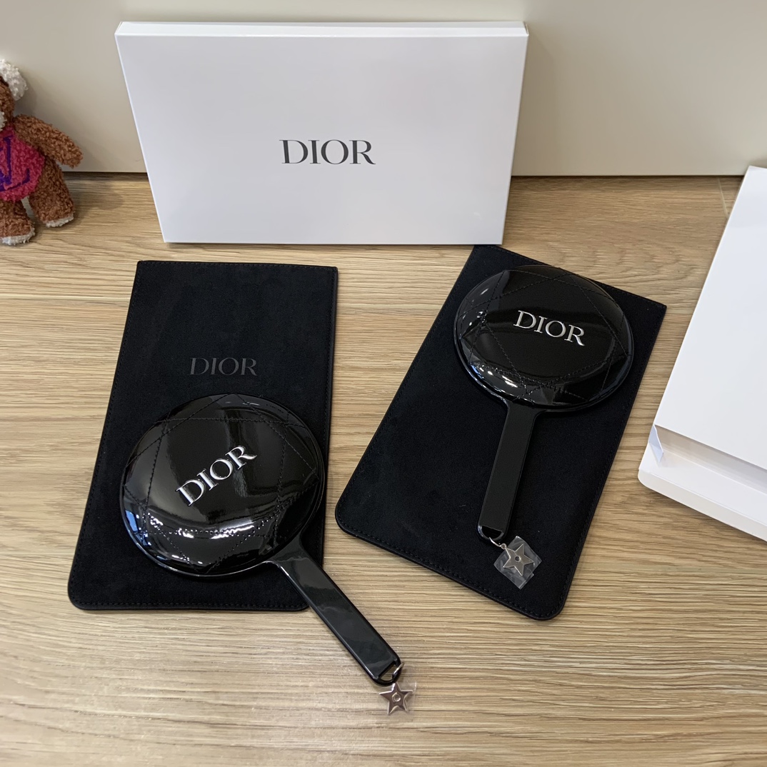 DIOR日本专柜满22000日元赠礼化妆镜 6