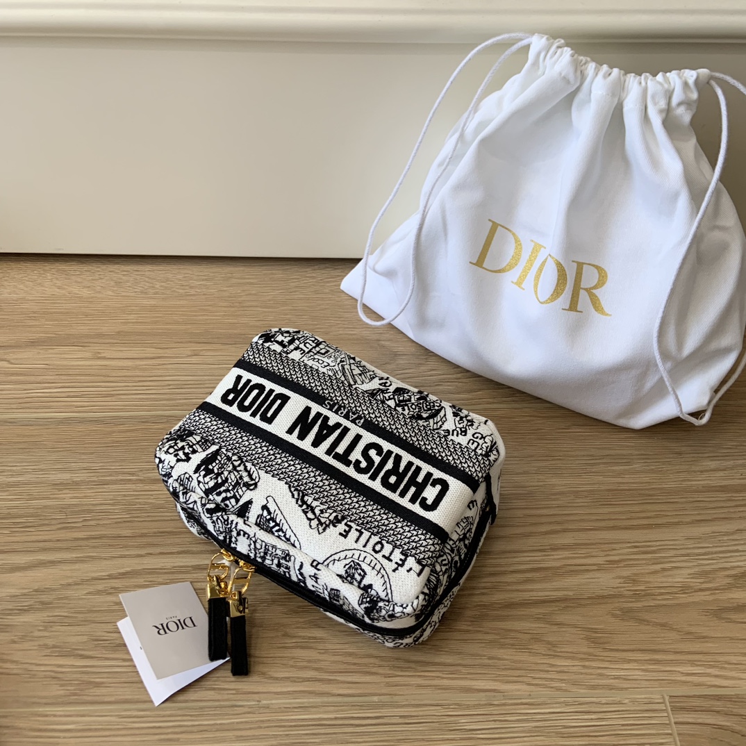 Dior Classic Handcrafted Luxury Leather Shoulder Bag Ref.37E4134B 4