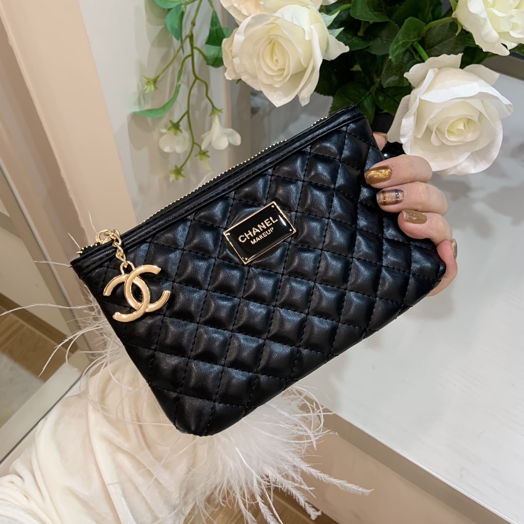 Chanel VIP Gift Clutch - Bag 2