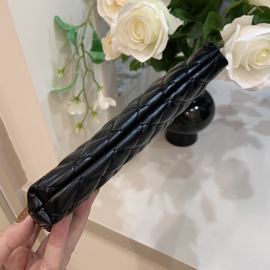 Chanel VIP Gift Clutch - Bag 7