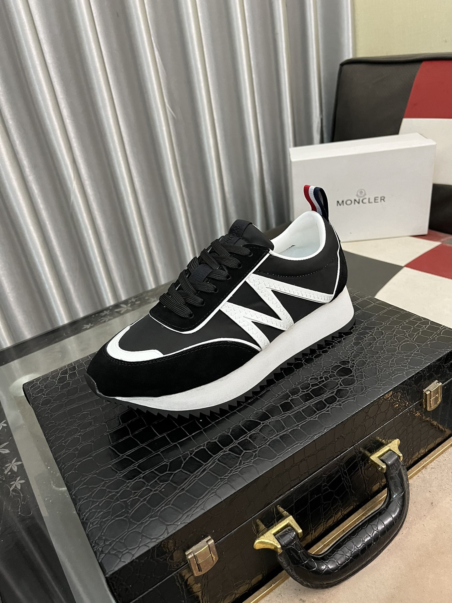 NO:272002,Product trademark Moncler 