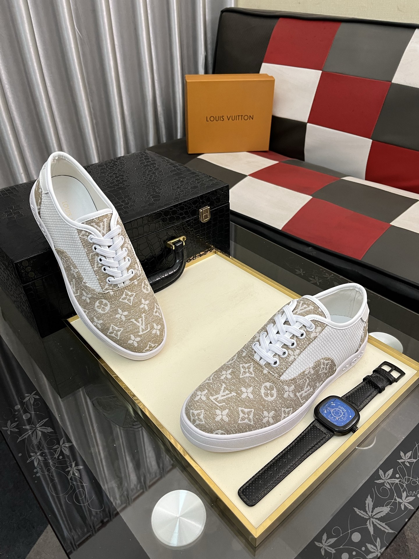 Louis Vuitton Men's Casual Sneakers in Monogram Canvas, Size 38-44 4 i1744650244969 2112 0 2
