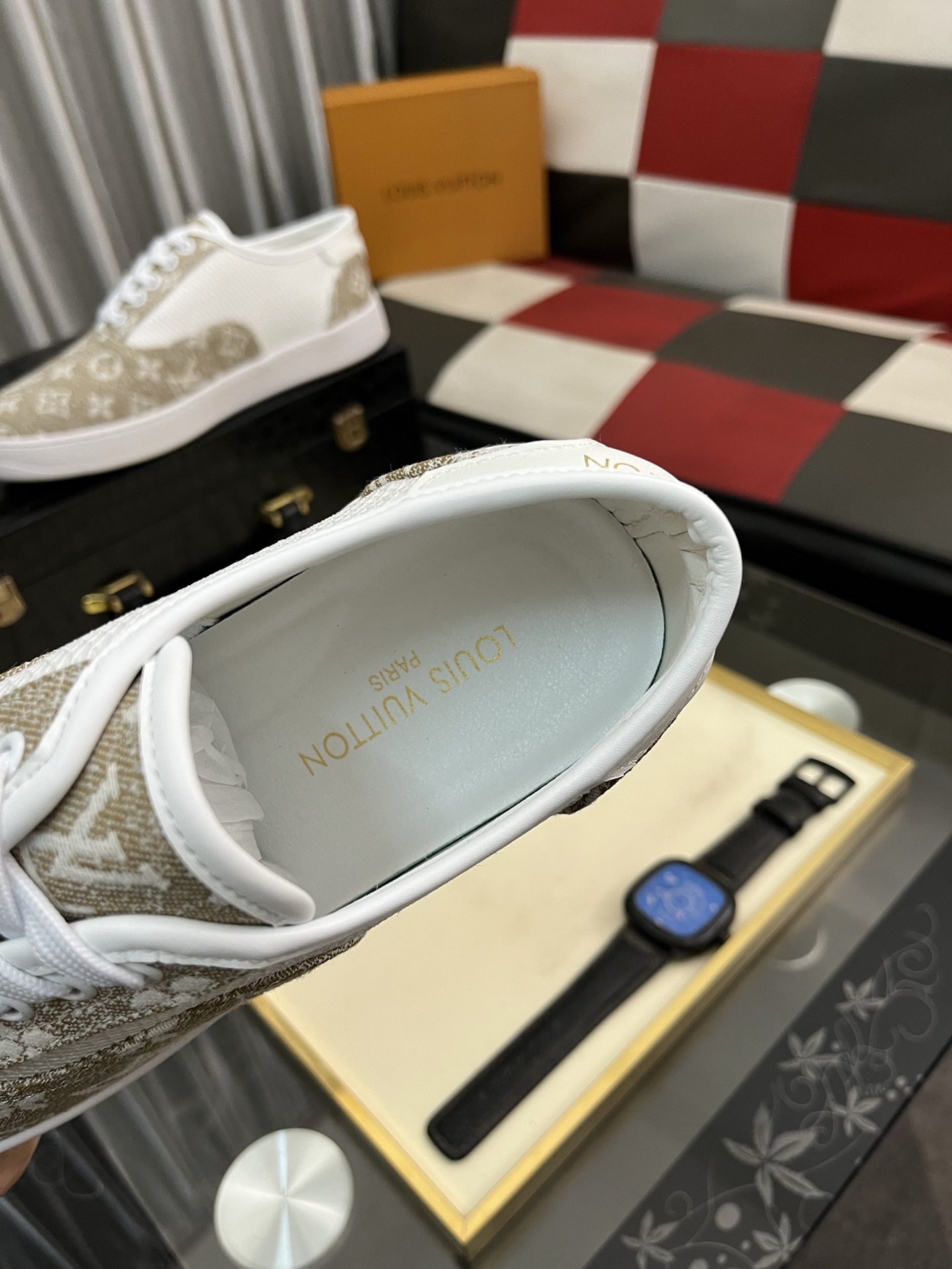 Louis Vuitton Men's Casual Sneakers in Monogram Canvas, Size 38-44 9 i1744650245032 1831 0 7
