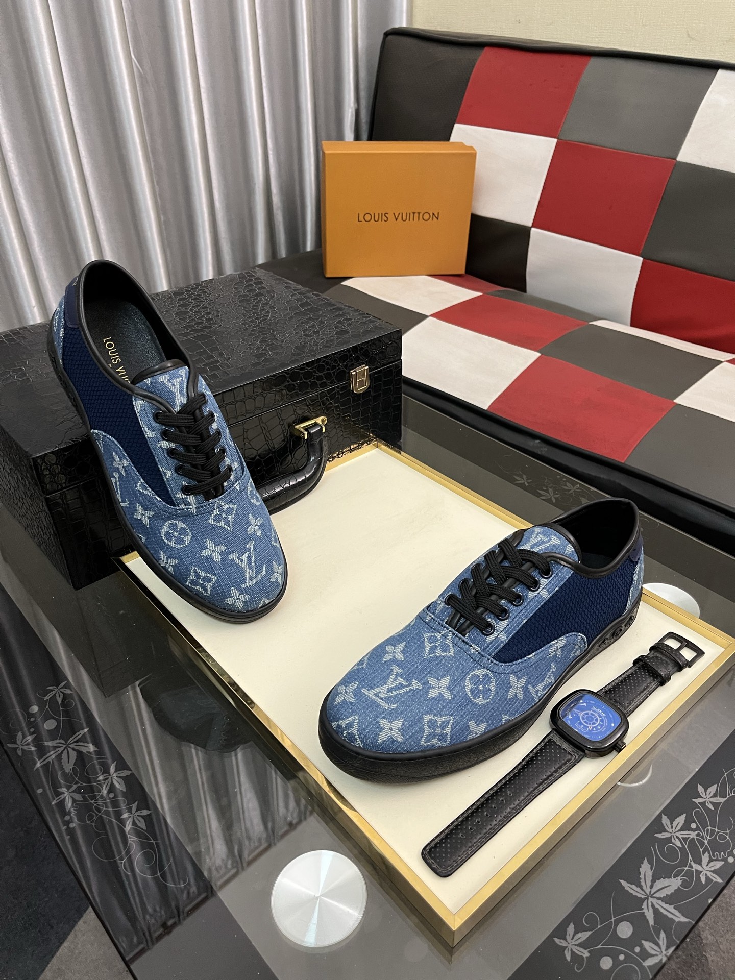Louis Vuitton Men's Denim Casual Sneakers Designer Luxury Shoes 4 i1744650398355 742 0 2