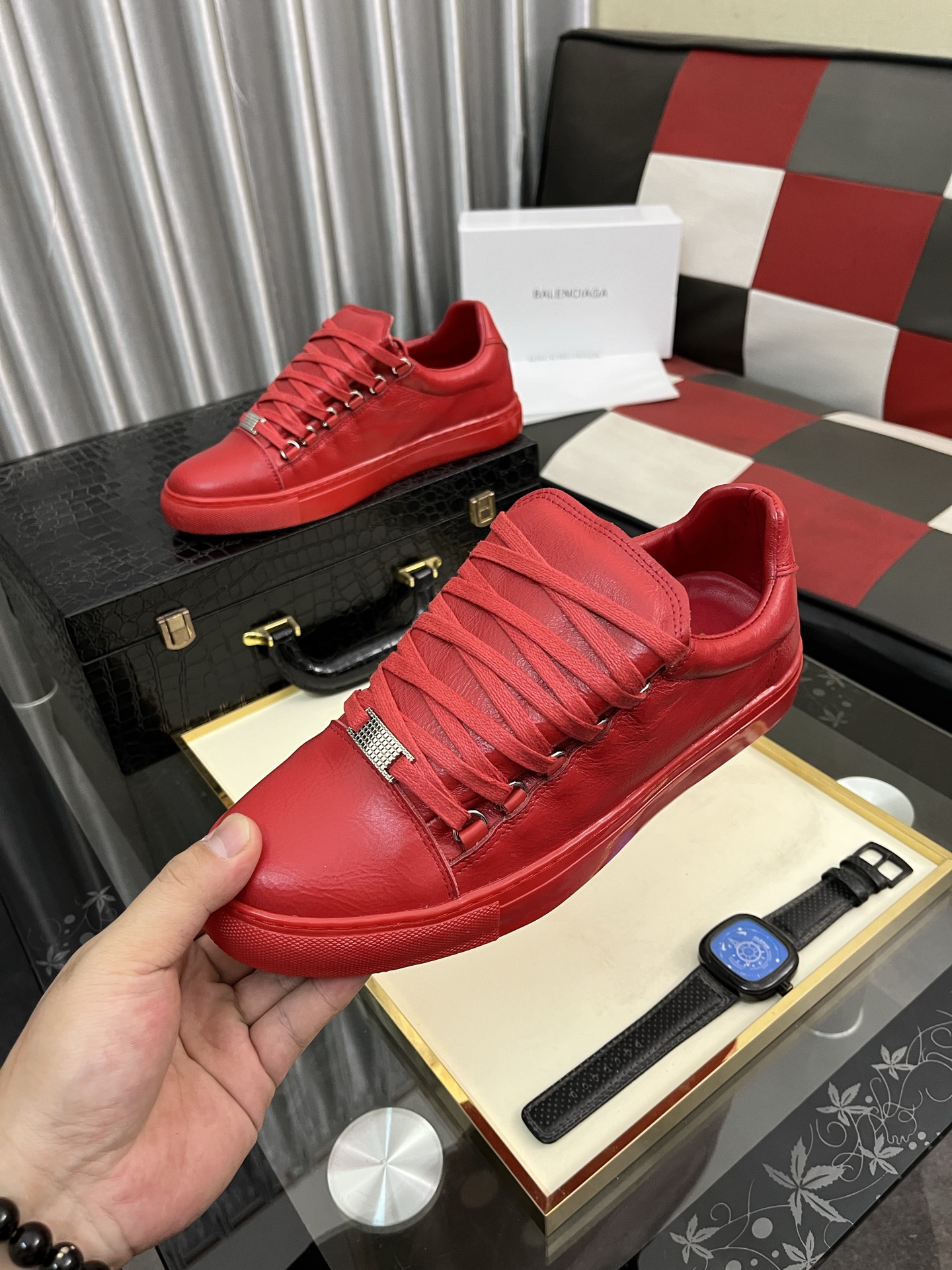 Balenciaga Men's Leather Low-Top Sneakers, Lace-Up Red Casual Shoes 6 i1744990035979 4501 0 4