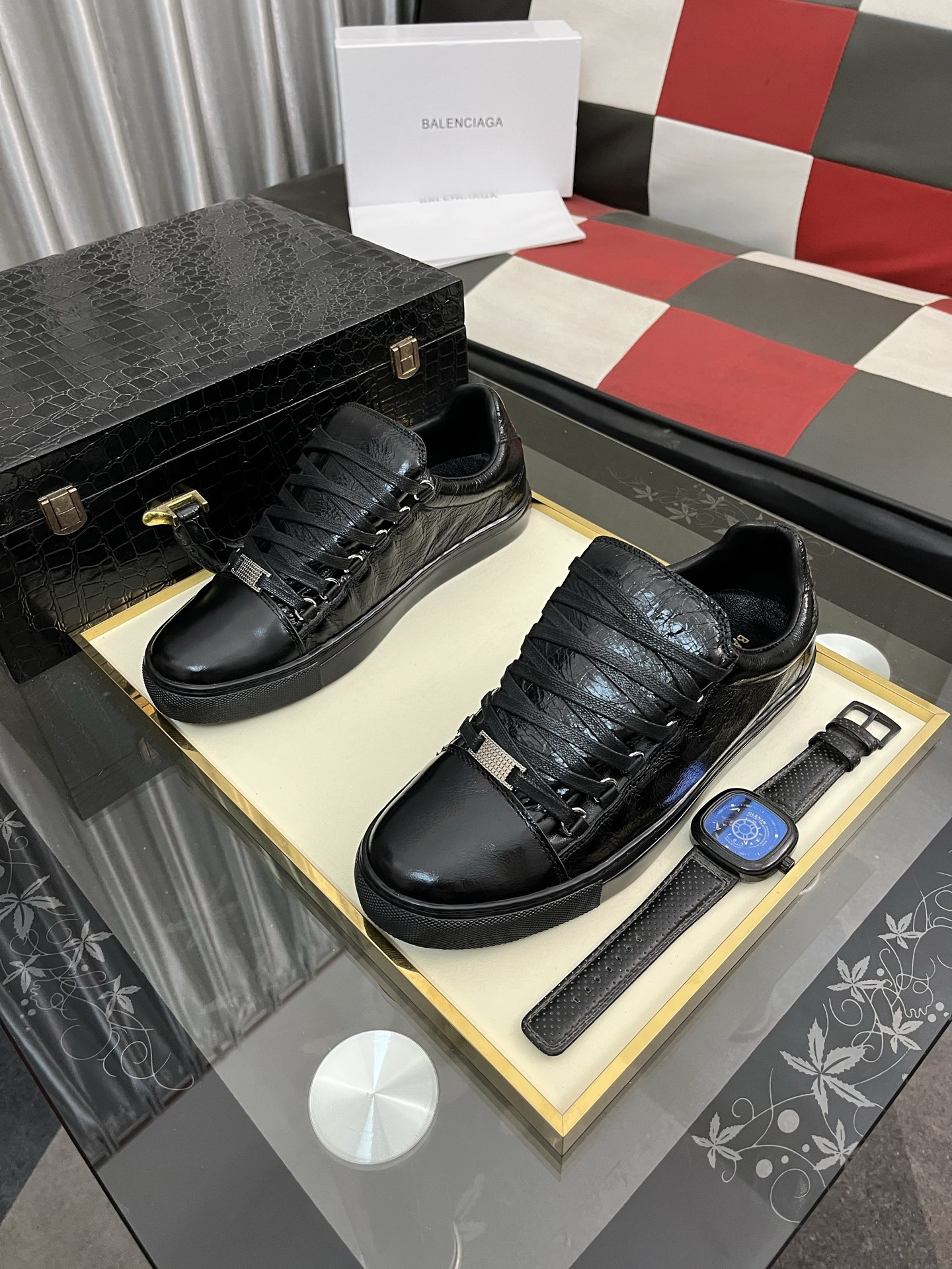 Balenciaga Arena Leather Sneakers, Black, Men's Size 38-44 3 i1744990056229 8363 0 1