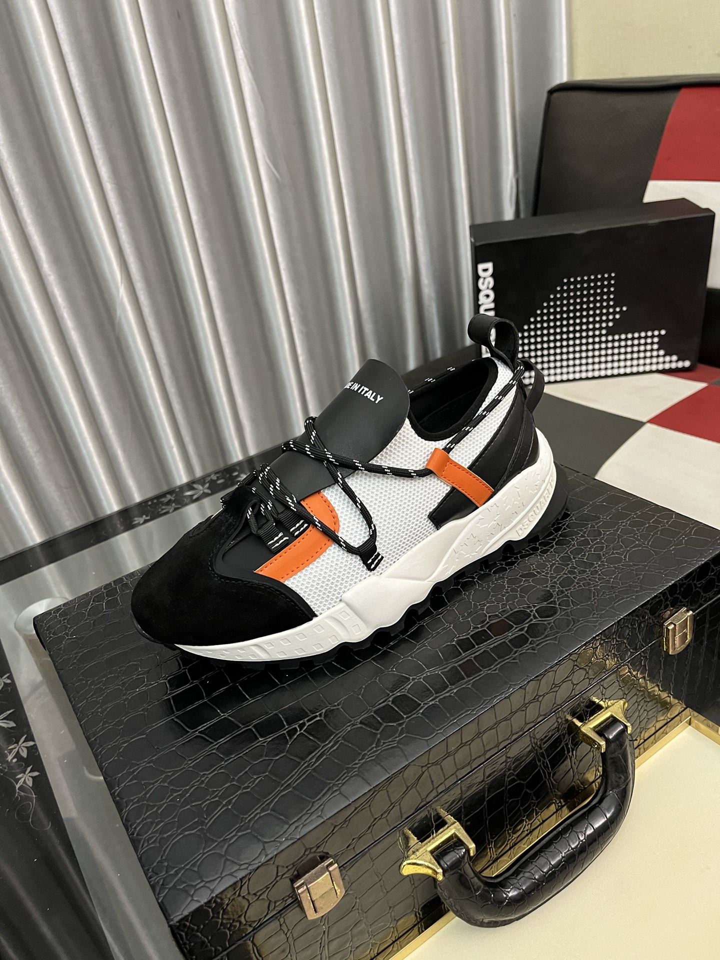 NO:279096,【D2～】Casual shoes z cabinets are available simultaneously Size: 38-46# 1 color upper is made of multi-material spliced ​​mesh fabric inner lining, comfortable and breathable, original sole is comfortable and wear-resistant, real-life shooting is even better,19860909【D2～】休闲鞋 z柜同步发售 码数:38-46# 1个颜色鞋面选用多材质拼接网布内里,舒适透气,鞋底原版舒适耐磨大底,实物拍摄实物更赞,,Men's shoes