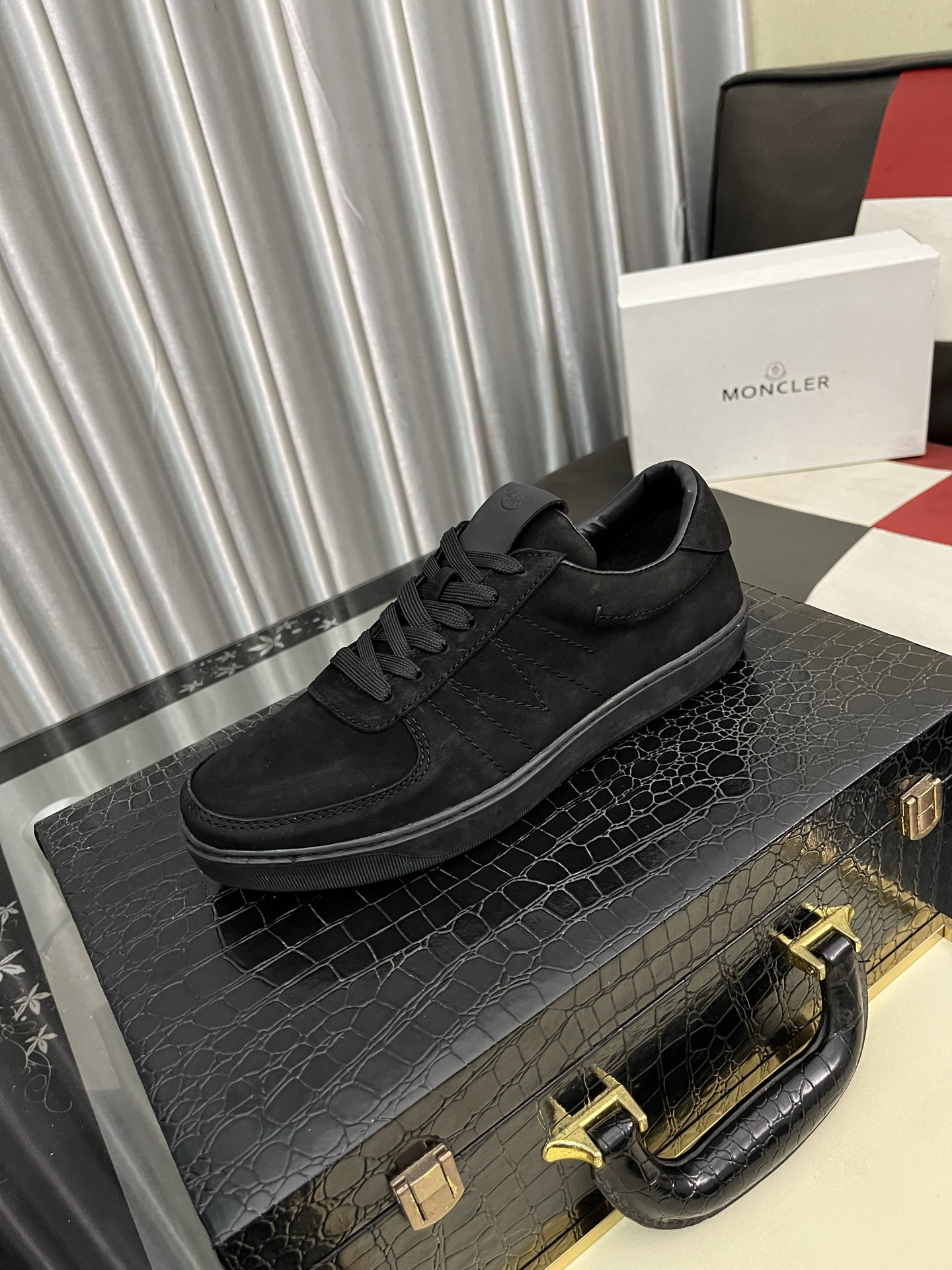 Moncler Men's Black Leather Lace-Up Sneakers: Comfort & Style,Sizes 38-46 1 Moncler Men's Black Leather Lace-Up Sneakers: Comfort & Style,Sizes 38-46