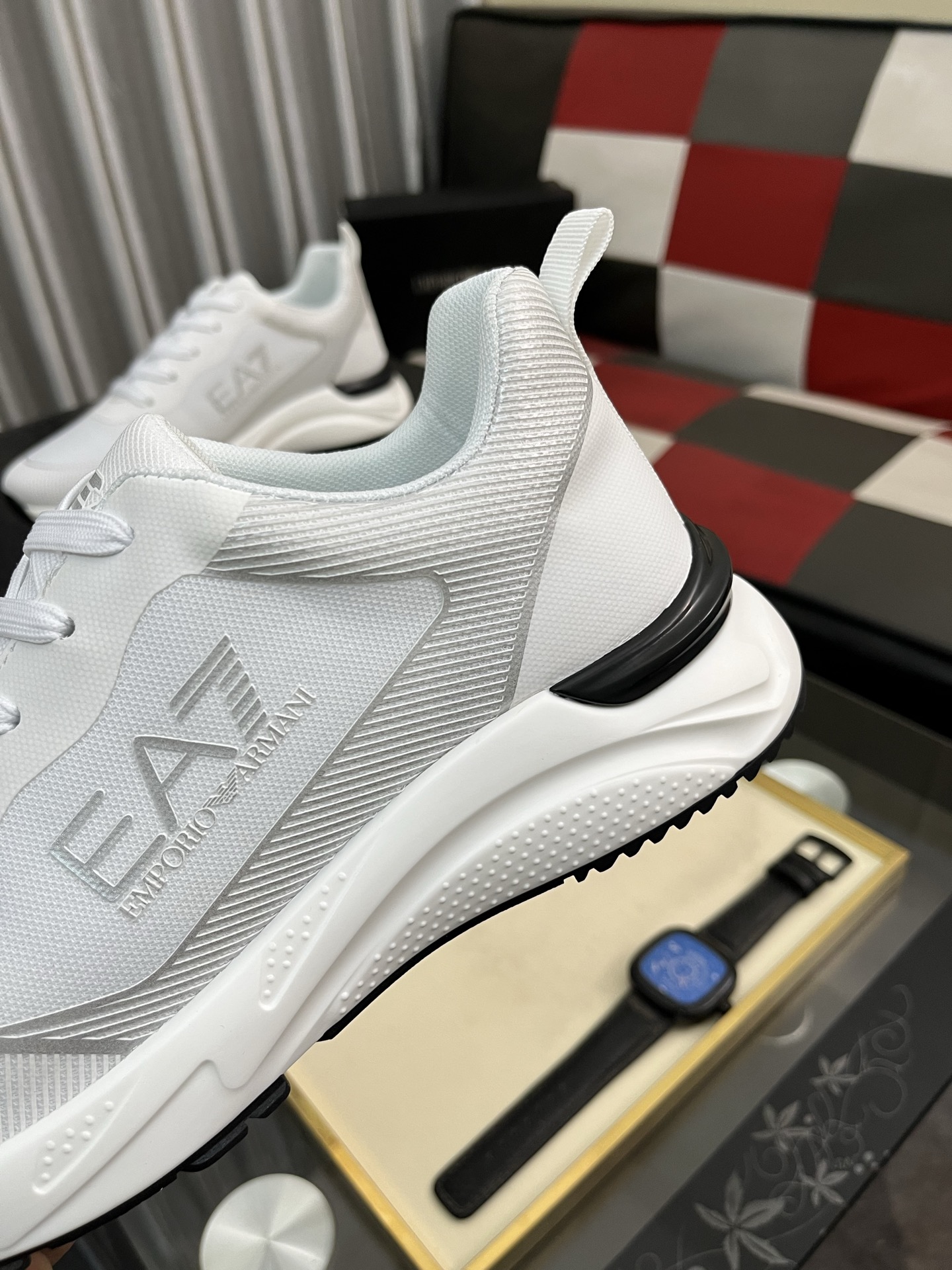 Emporio Armani Men's White Leather Sneakers, Breathable & Comfortable 8 i1745340250703 1895 0 6